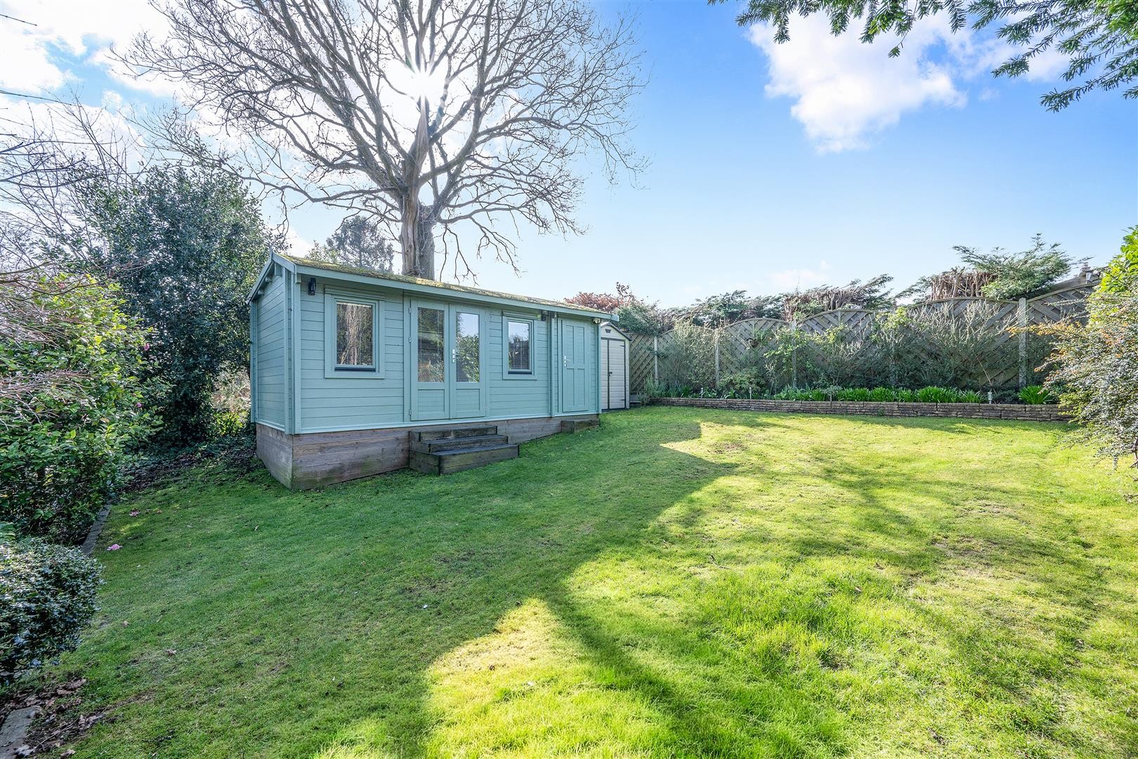 Colcokes Road, Banstead image 19