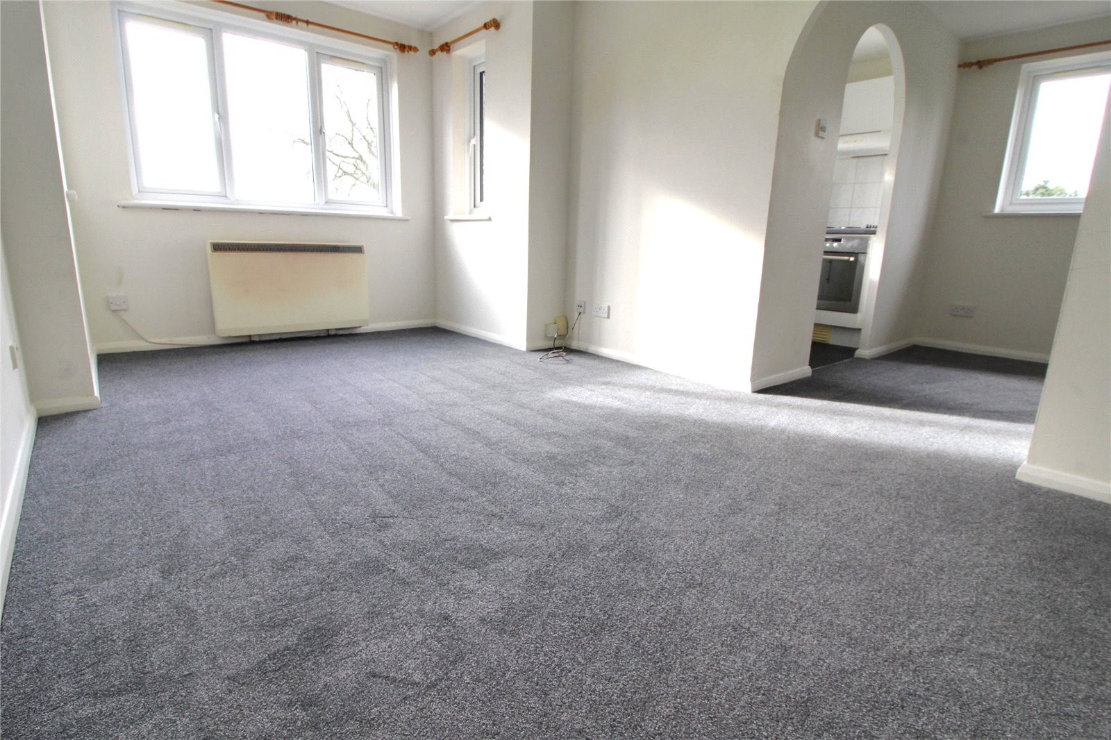 Woodfield Close, Enfield, Middlesex image 4