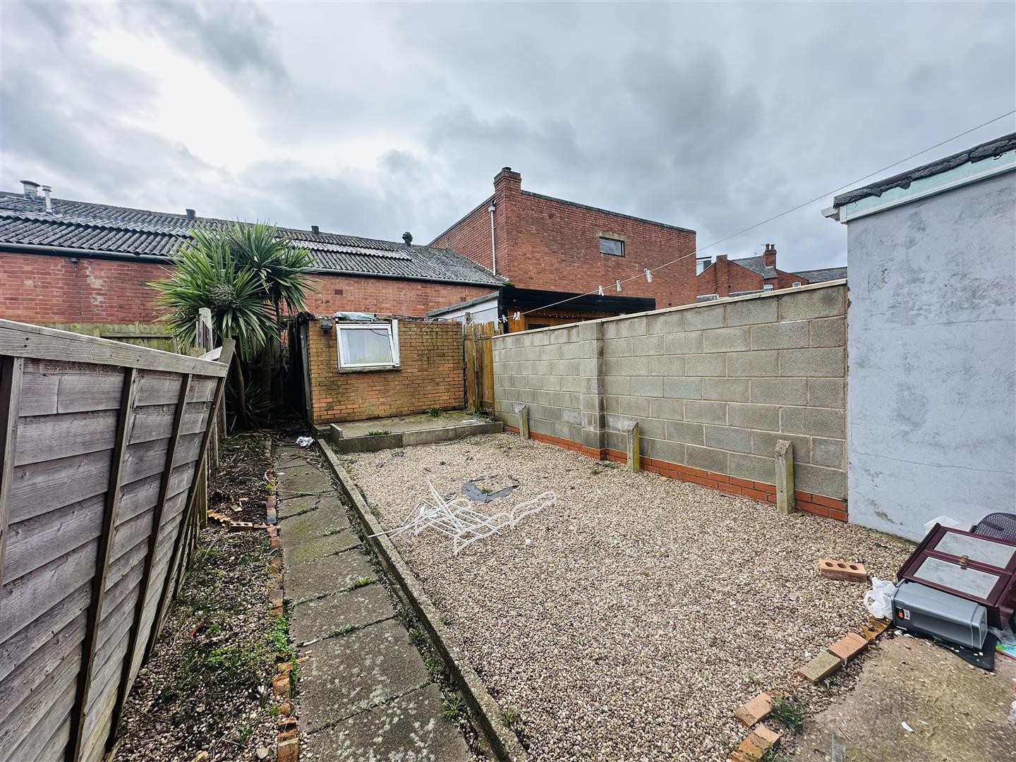 Brays Lane, Stoke, Coventry * IDEAL FIRST TIME BUYER PROPERTY * image 10