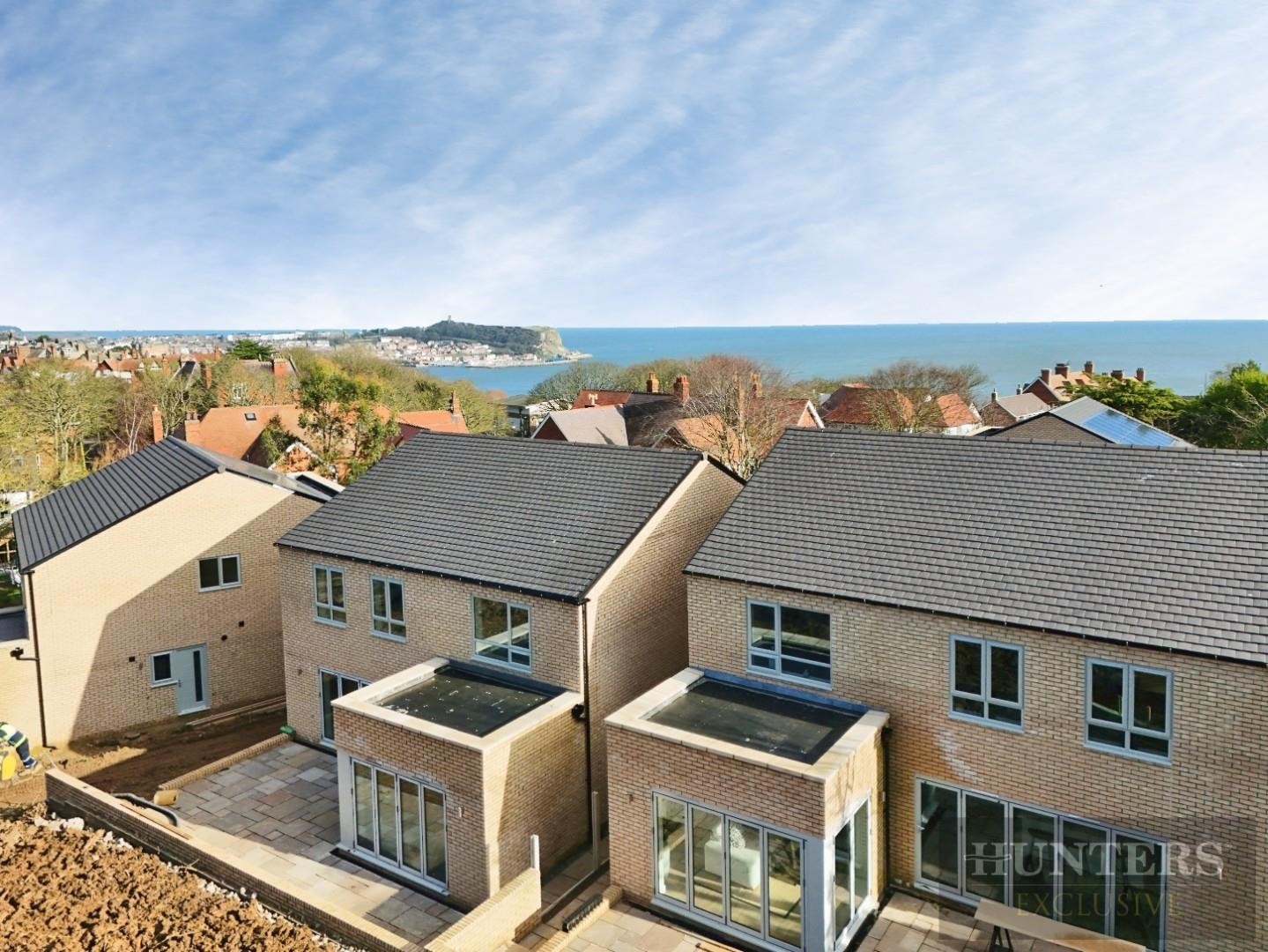 Pear Tree Close, Scarborough image 1