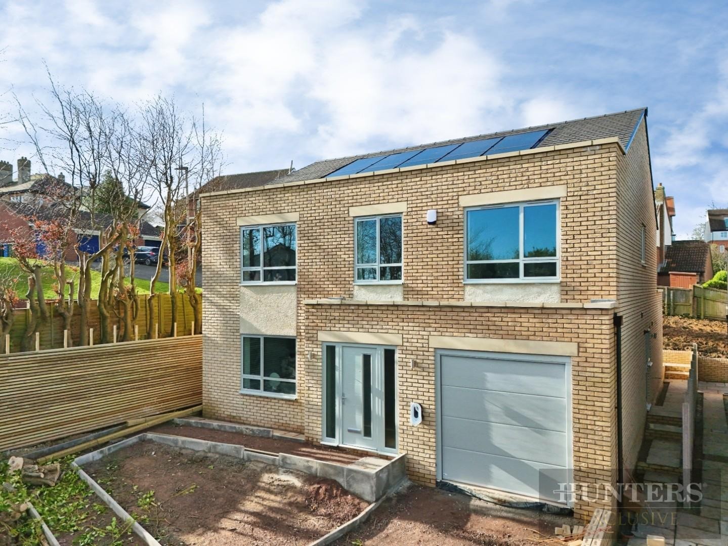 Pear Tree Close, Scarborough image 2