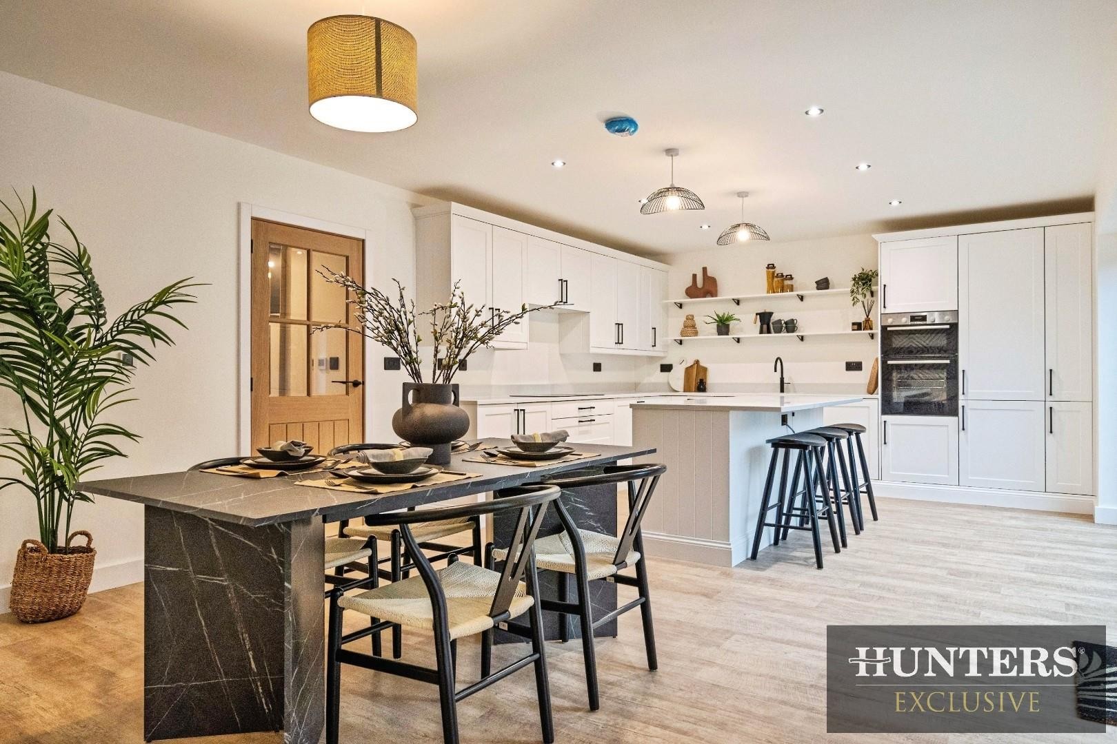 Pear Tree Close, Scarborough image 3