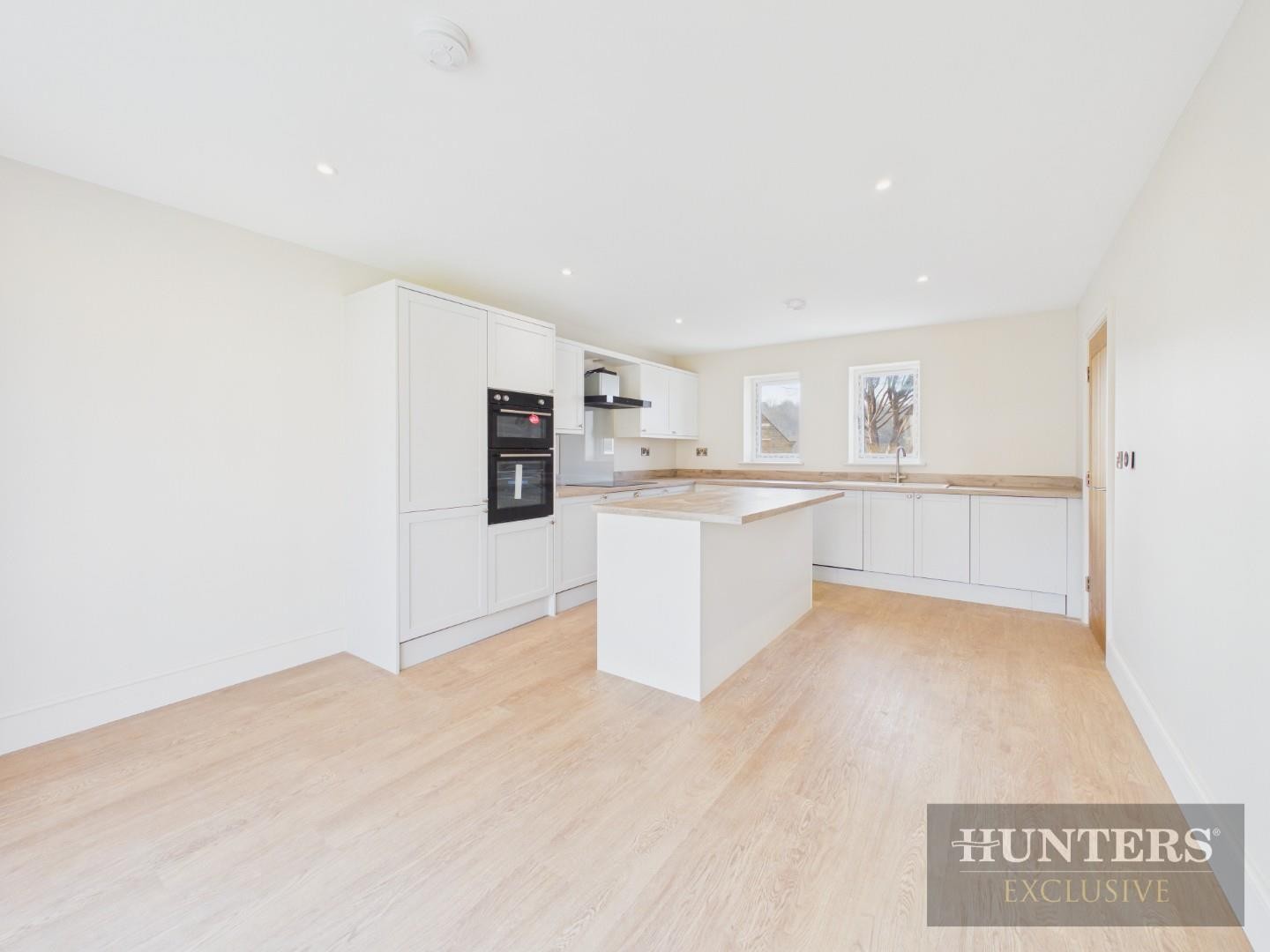 Foxglove Way, Scarborough image 5