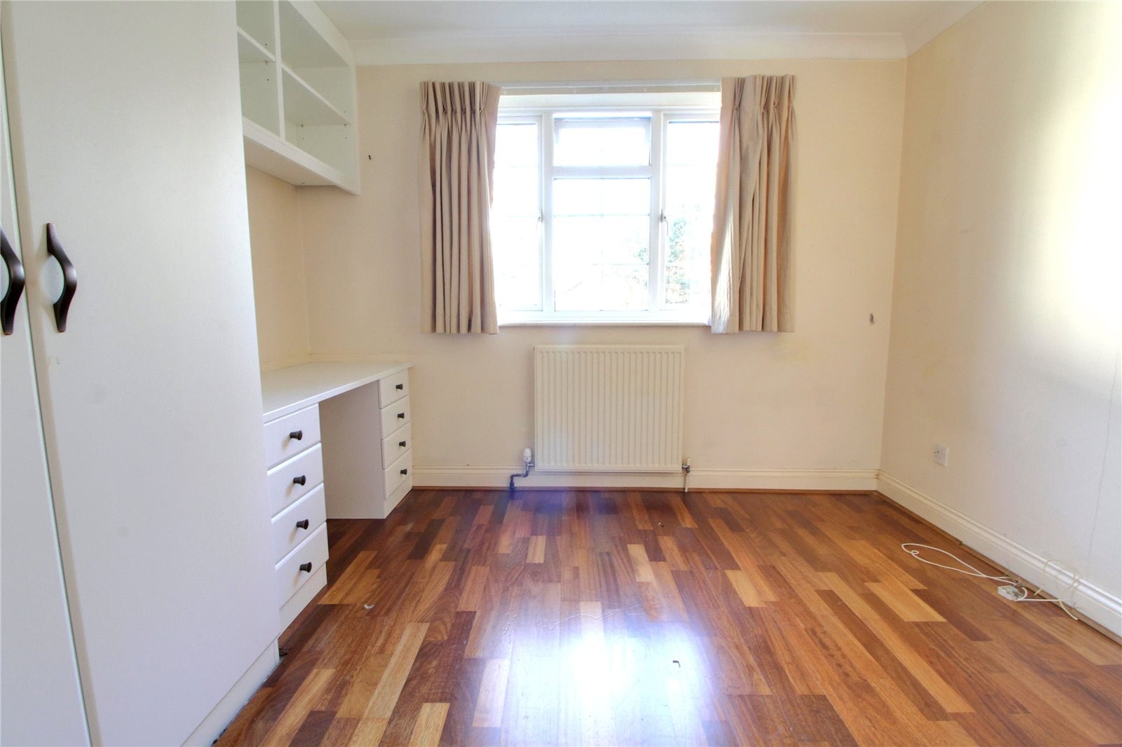 McAdam Drive, Enfield, Middlesex image 6