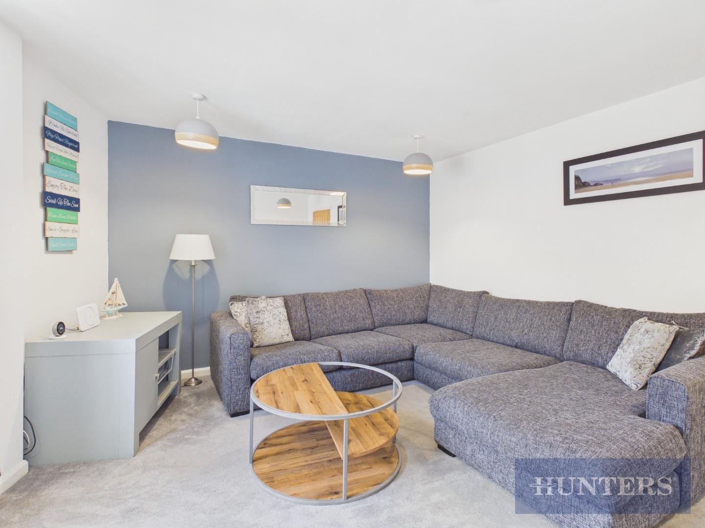 Belvedere Place, Scarborough image 5