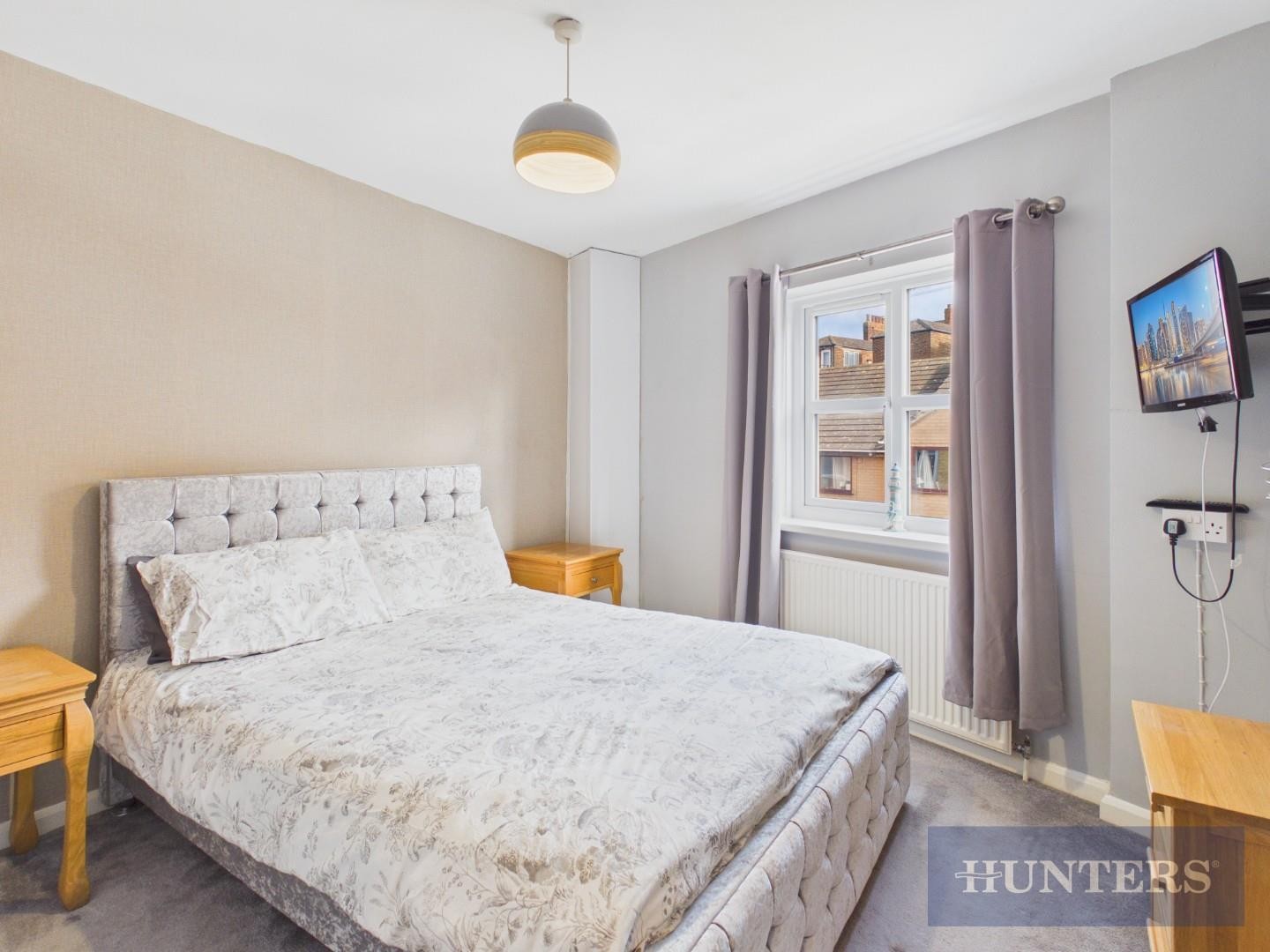 Belvedere Place, Scarborough image 8