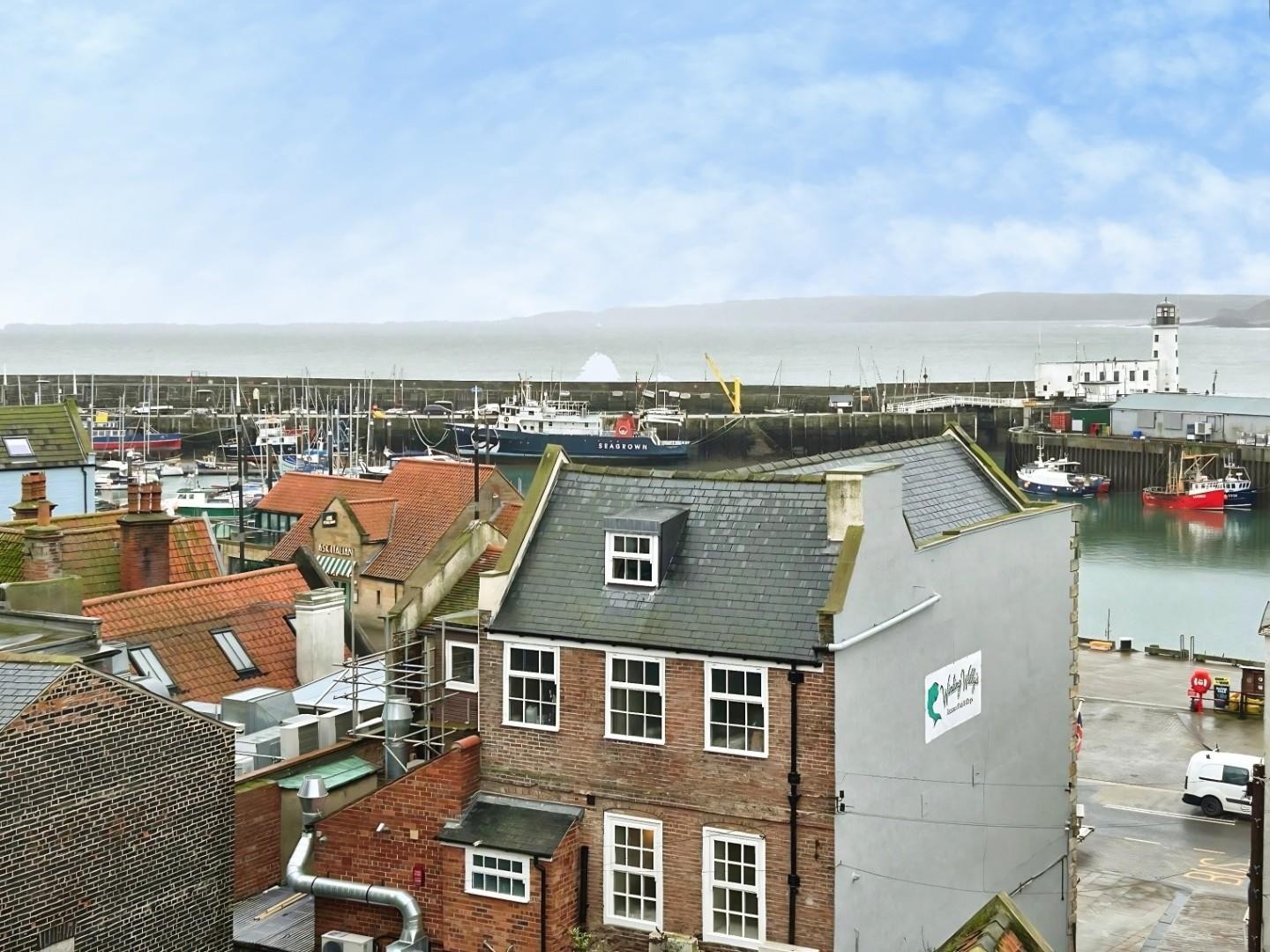 West Sandgate Terrace, Scarborough image 1