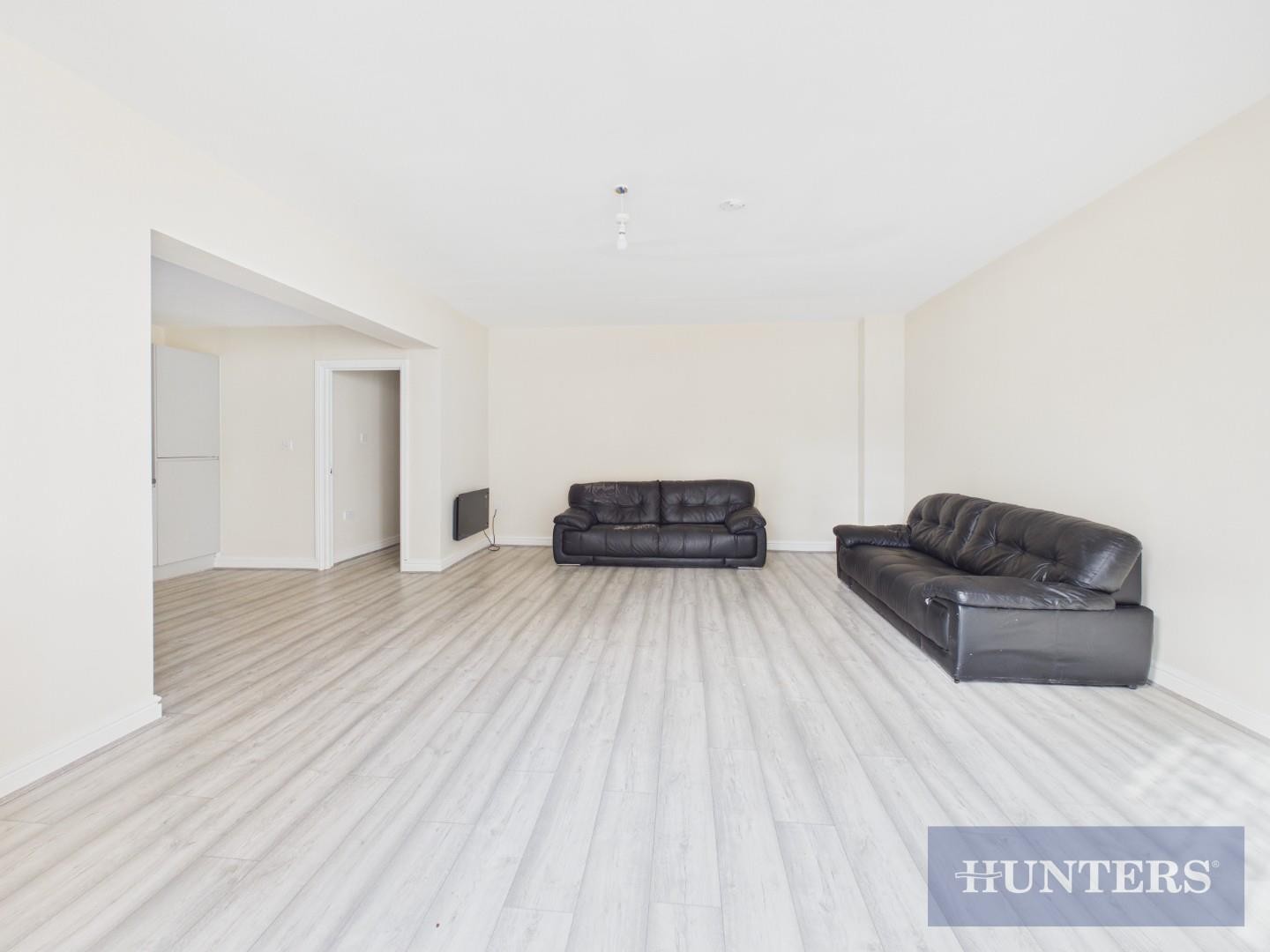 Prince Of Wales Terrace, Scarborough image 2