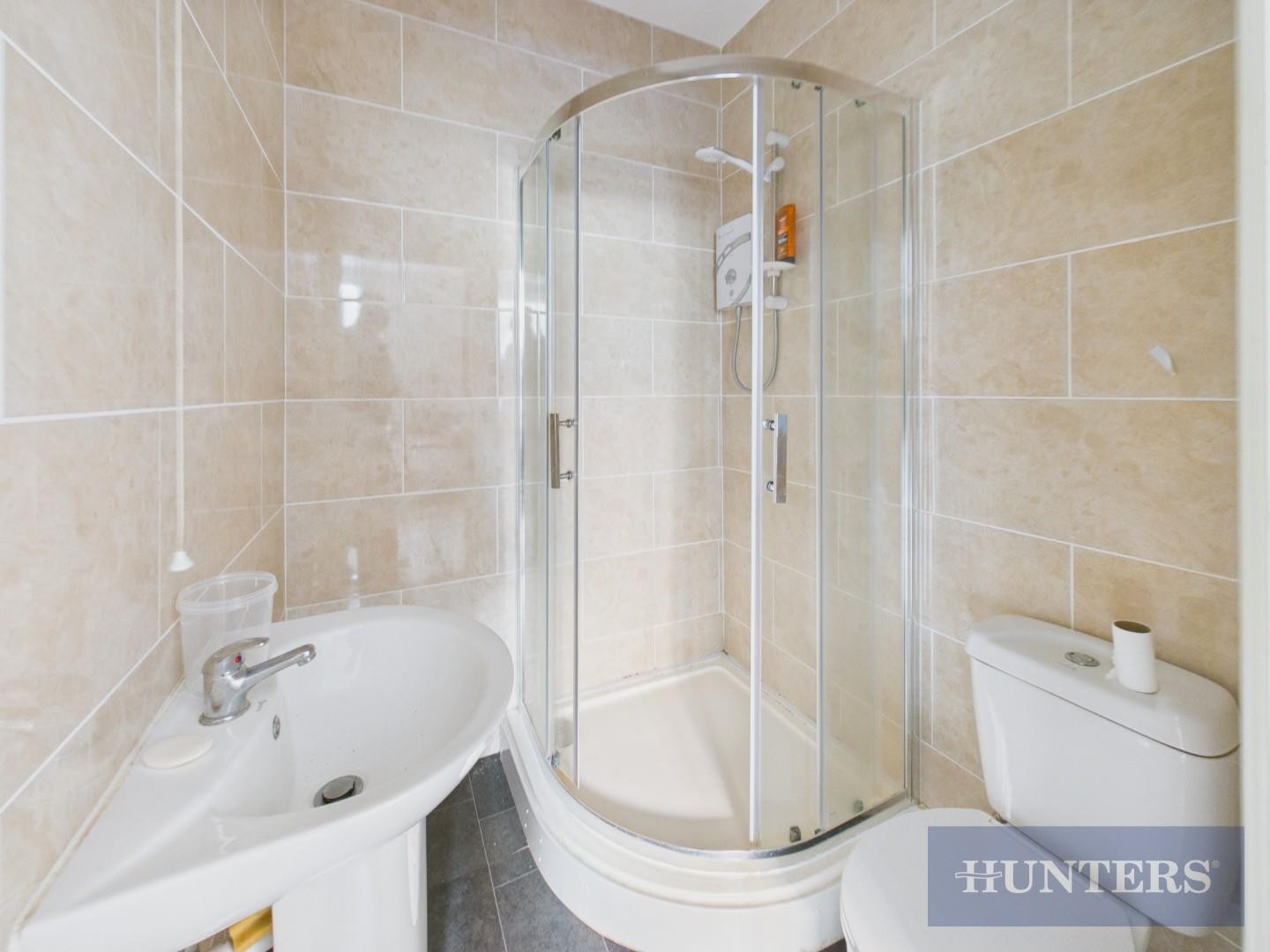 Prince Of Wales Terrace, Scarborough image 11