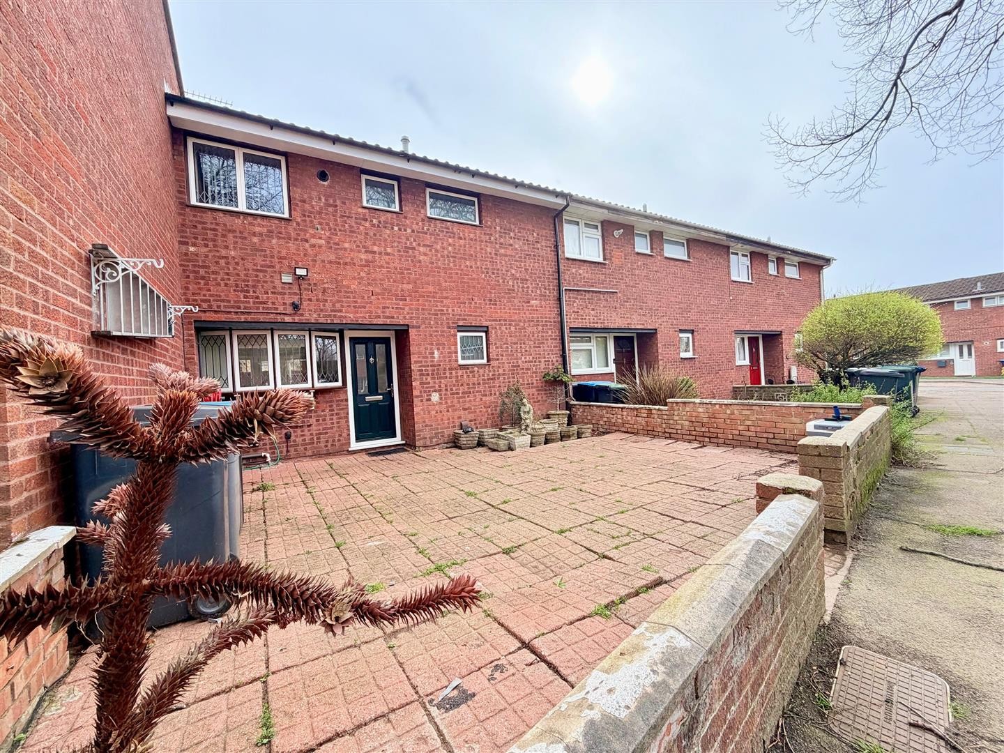 Winters Way, Waltham Abbey image 1