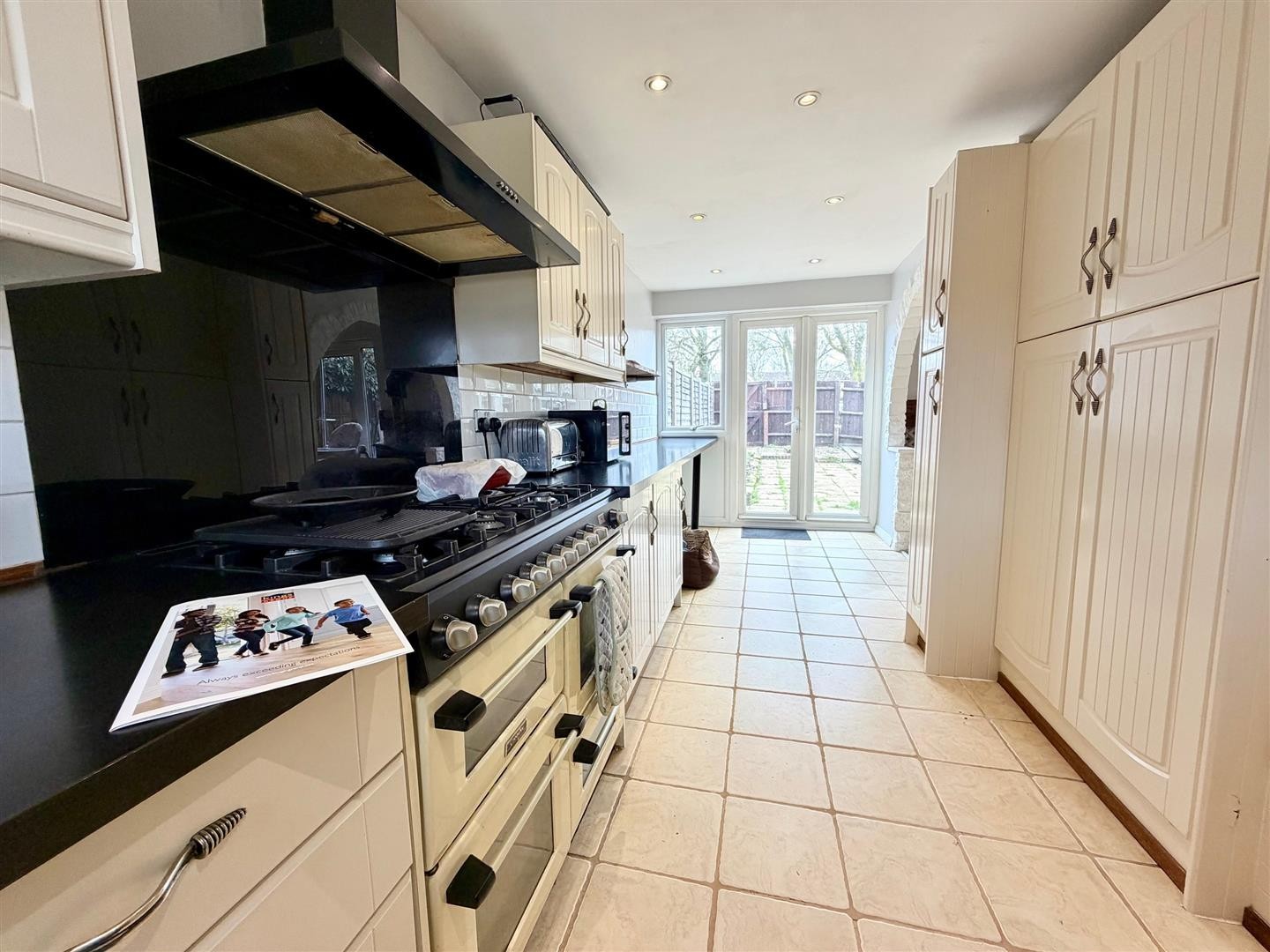 Winters Way, Waltham Abbey image 7
