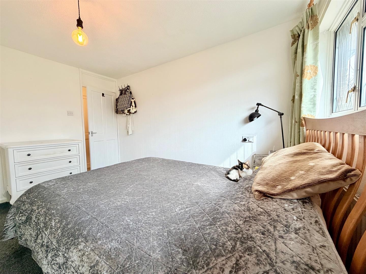 Winters Way, Waltham Abbey image 10