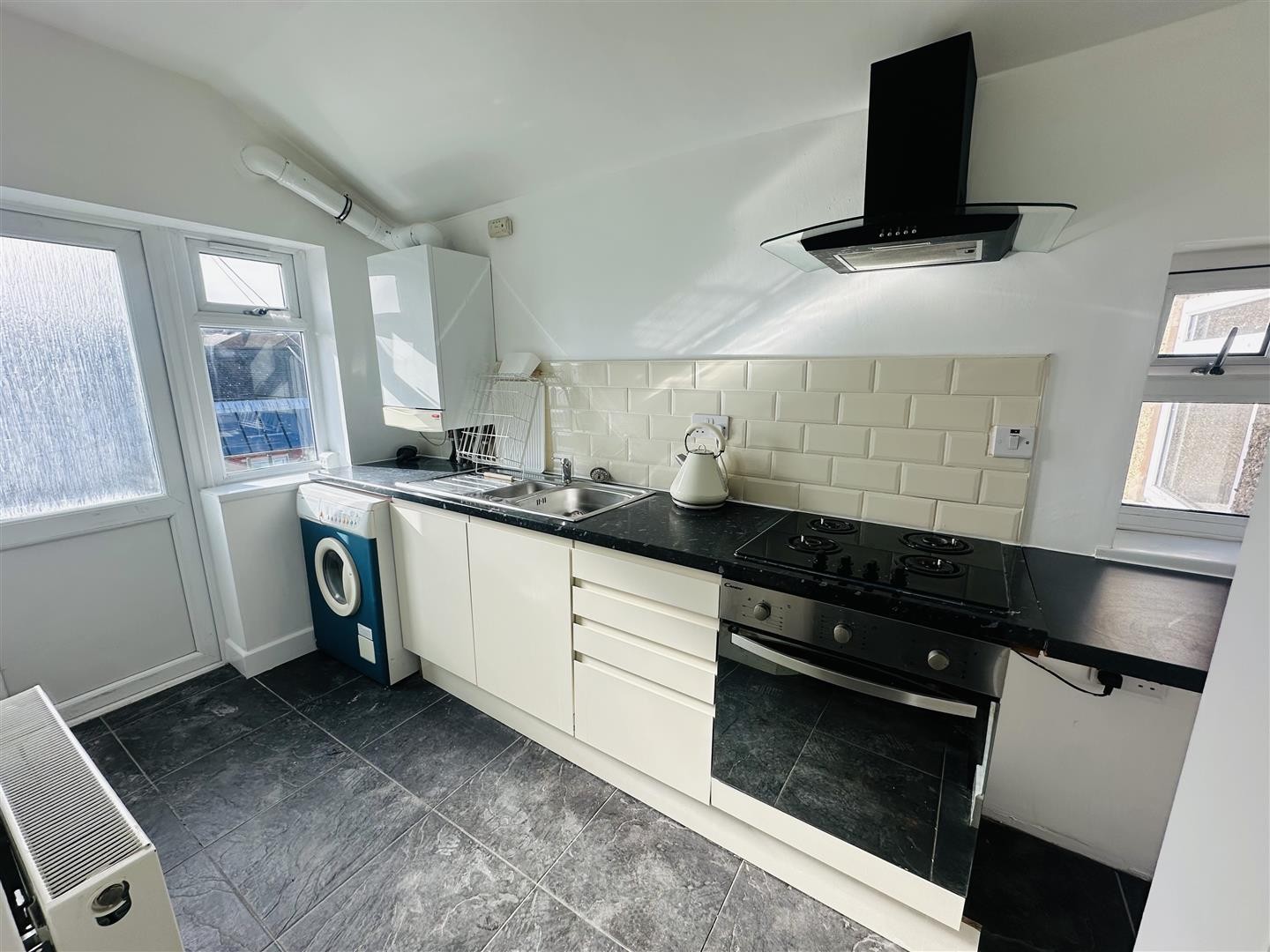 Albany Road, Earlsdon, Coventry * STUNNING APARTMENT * image 3