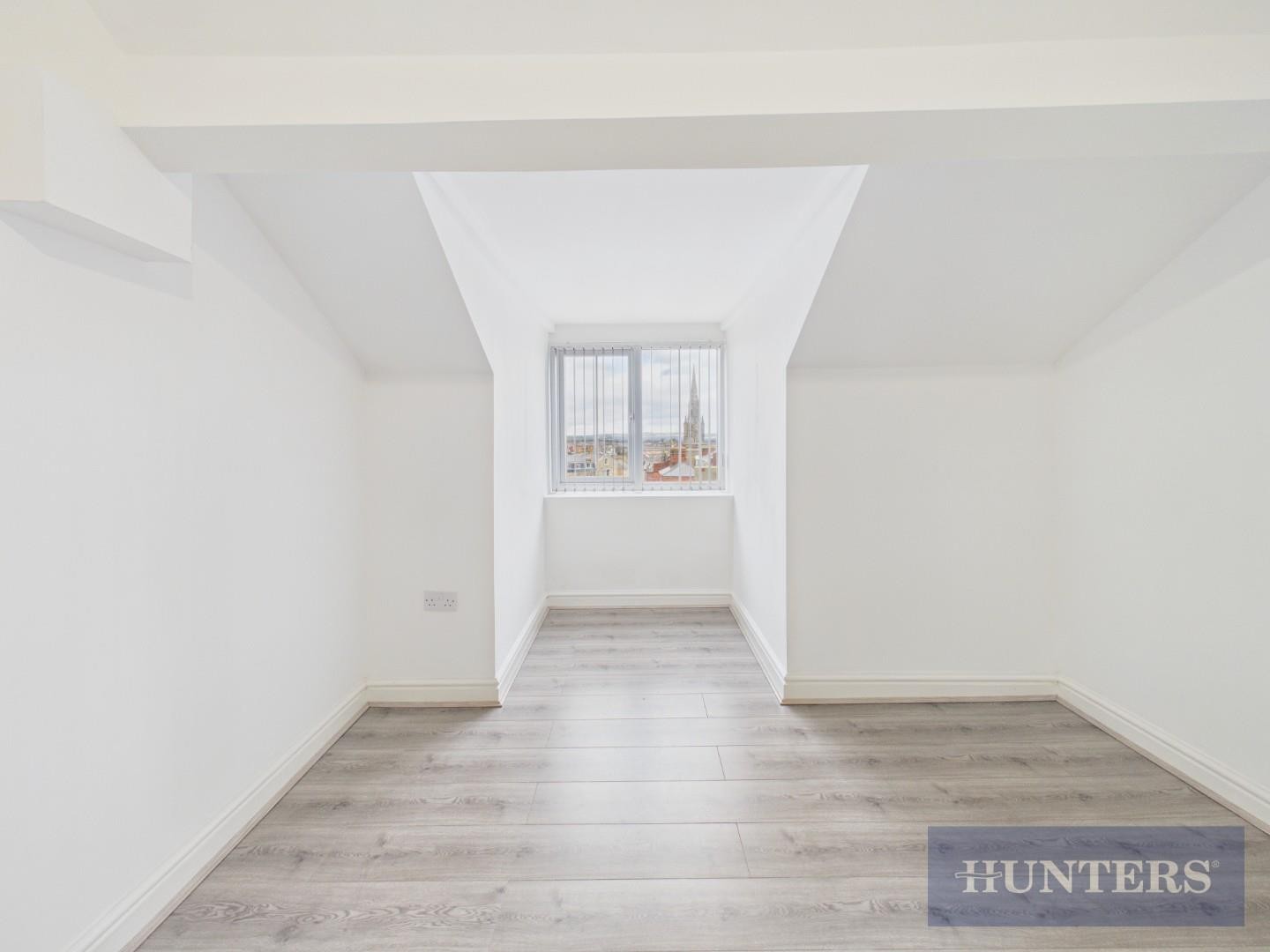 Prince Of Wales Terrace, Scarborough image 4