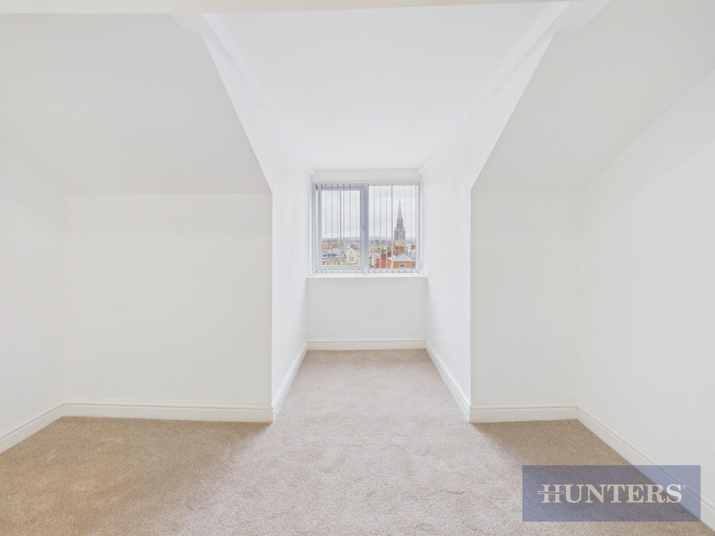 Prince Of Wales Terrace, Scarborough image 8