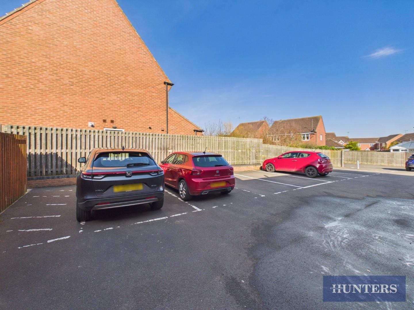 Pasture Crescent, Filey image 17