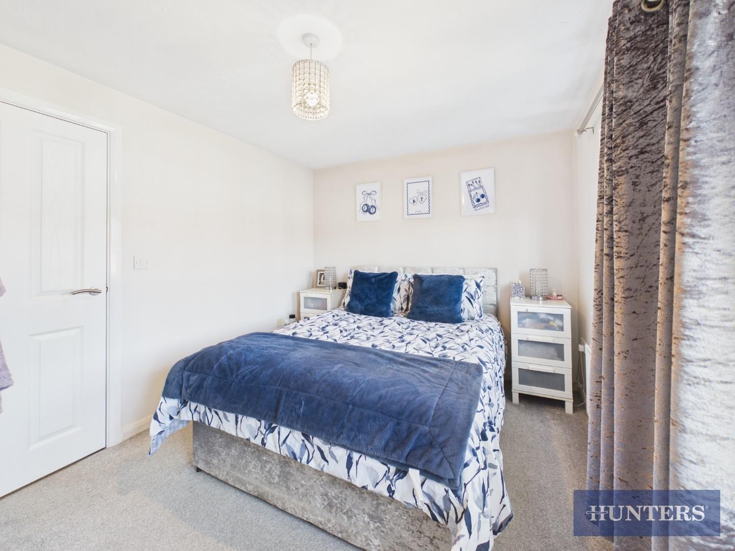 Pasture Crescent, Filey image 7