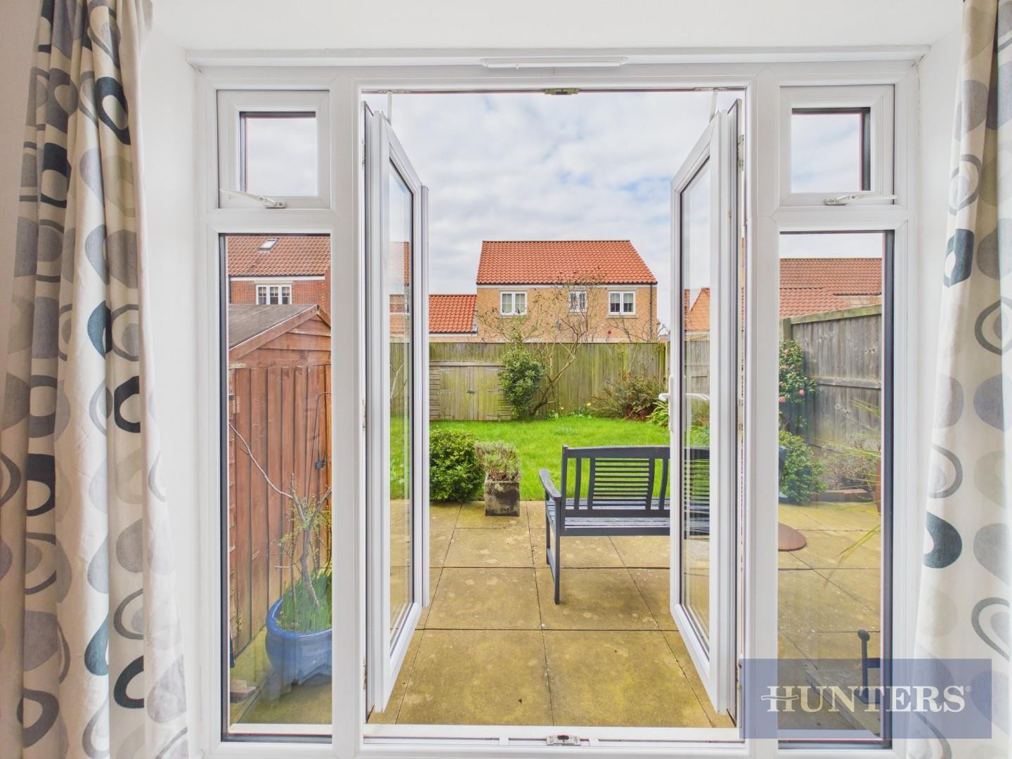 Bramble Way, Scarborough image 17