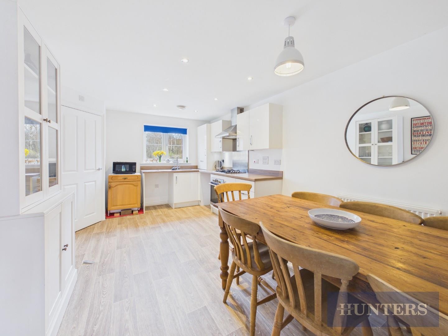 Bramble Way, Scarborough image 5