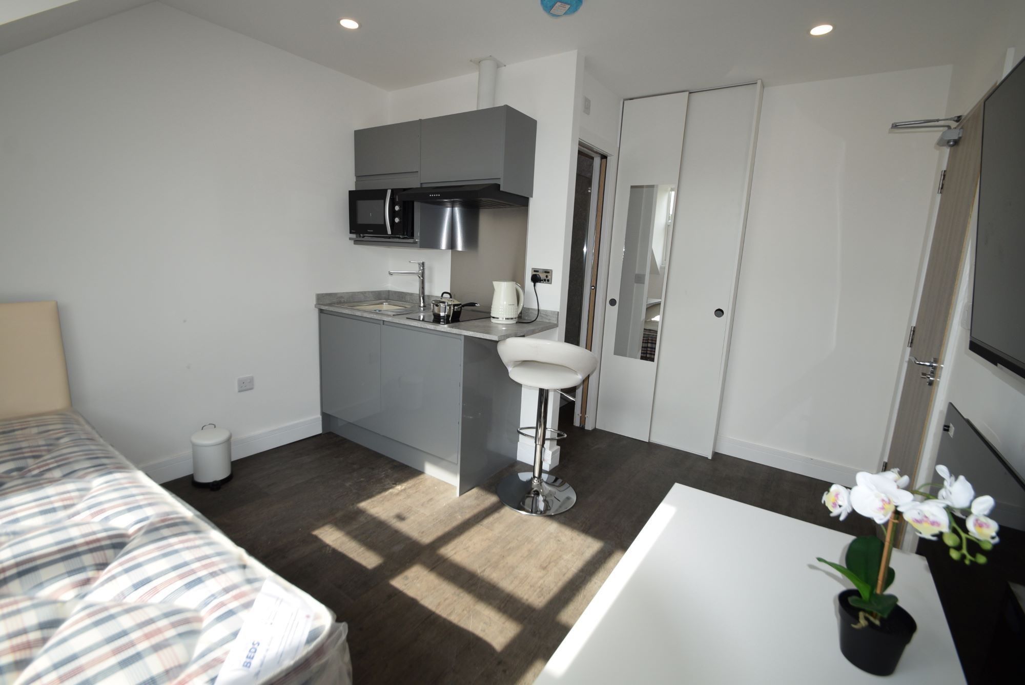 Studio 4 313a Ecclesall Road, Ecclesall image 3