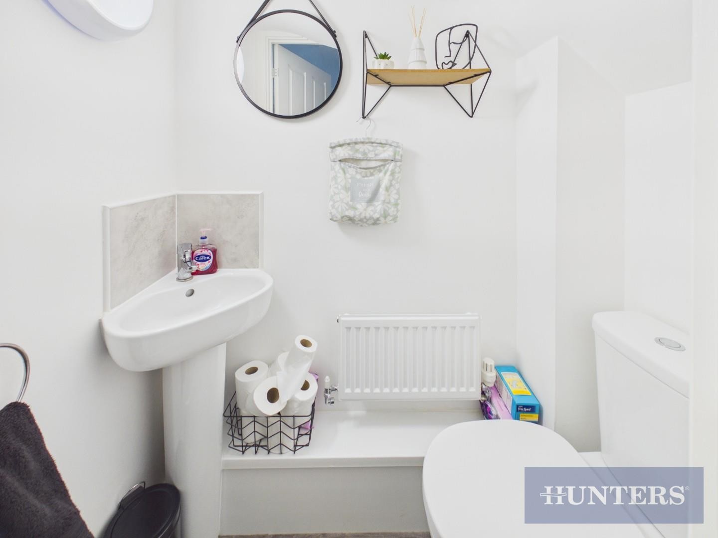 Senior Drive, Cayton, Scarborough image 6