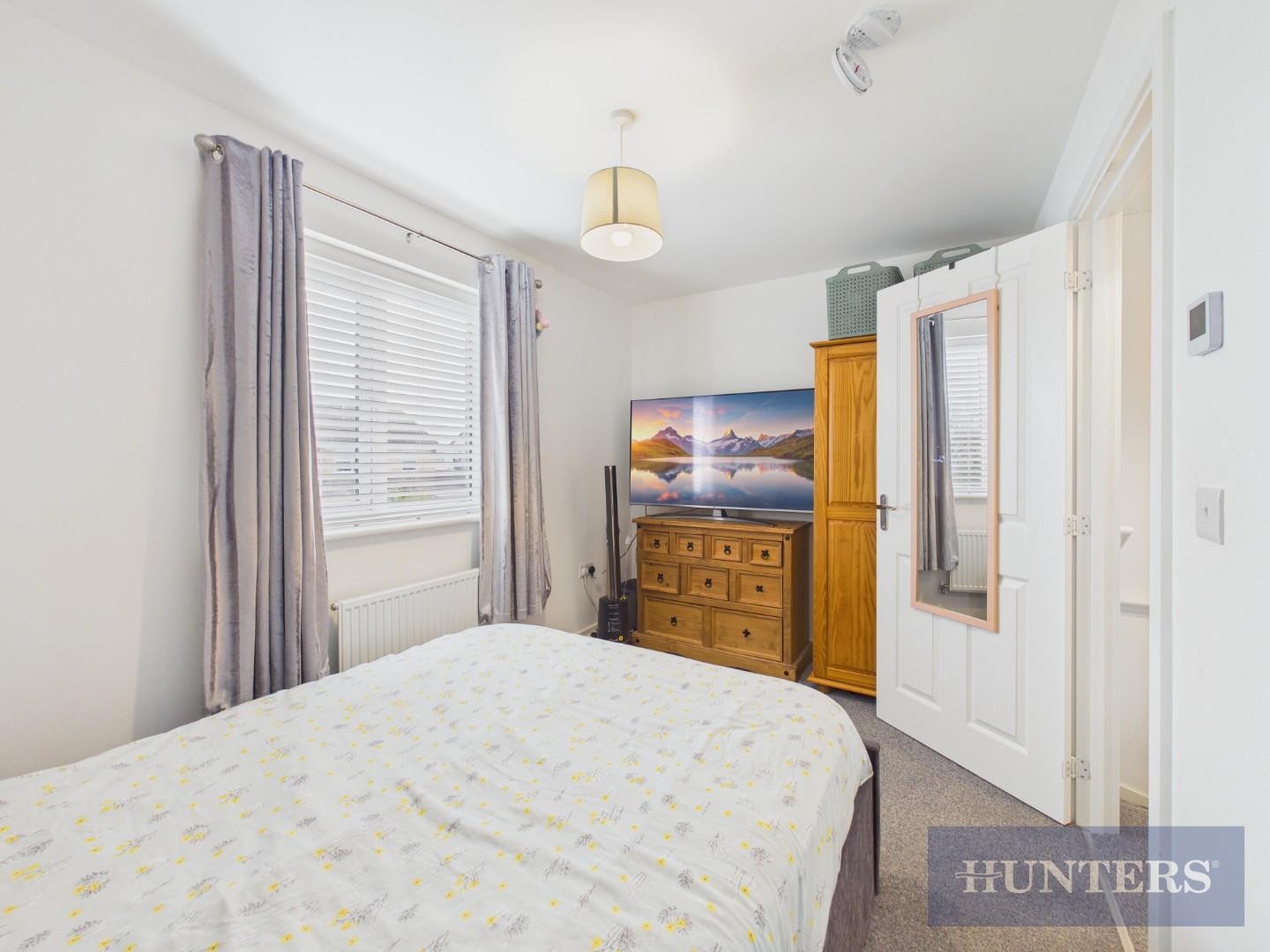 Senior Drive, Cayton, Scarborough image 8