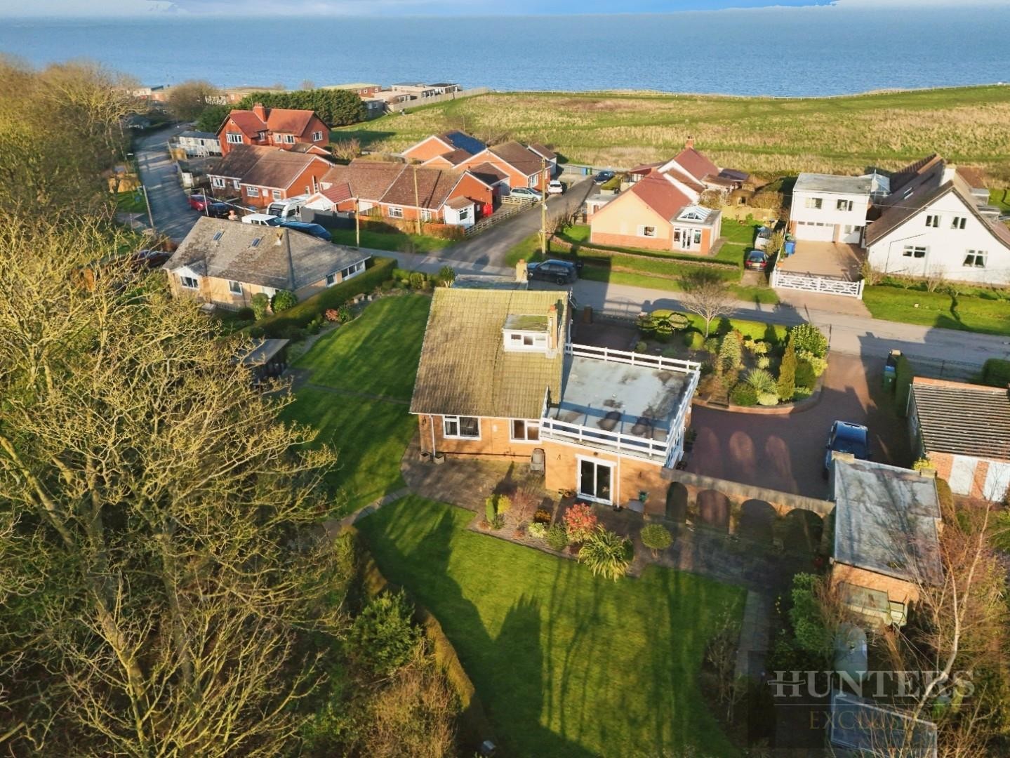 Southcliffe Drive, Primrose Valley, Filey image 17