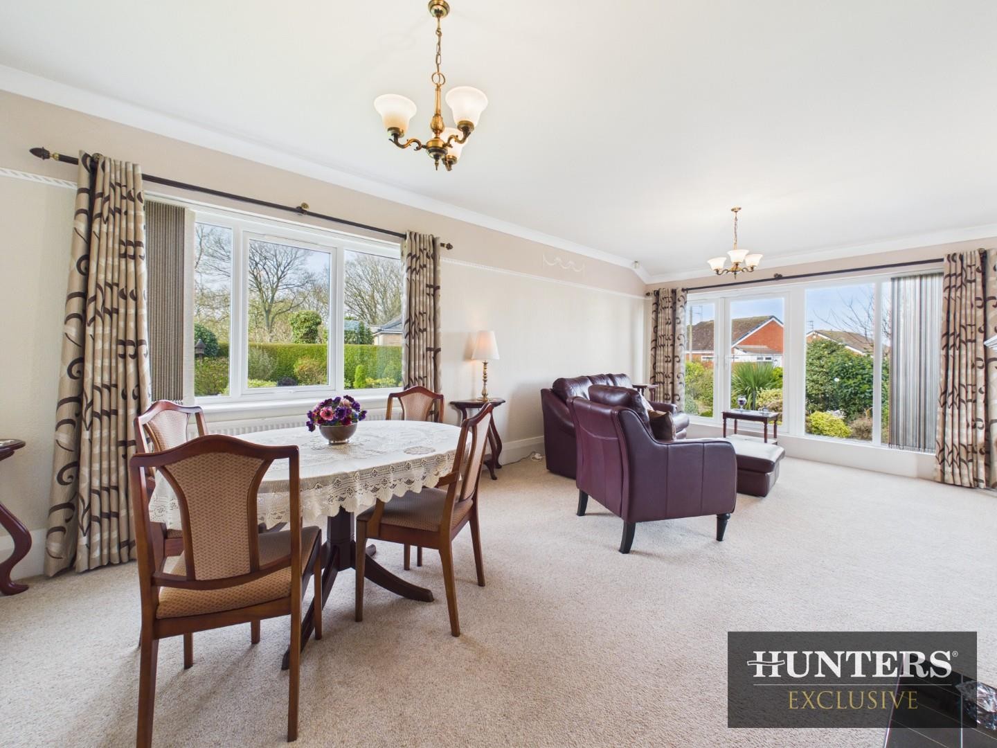 Southcliffe Drive, Primrose Valley, Filey image 3