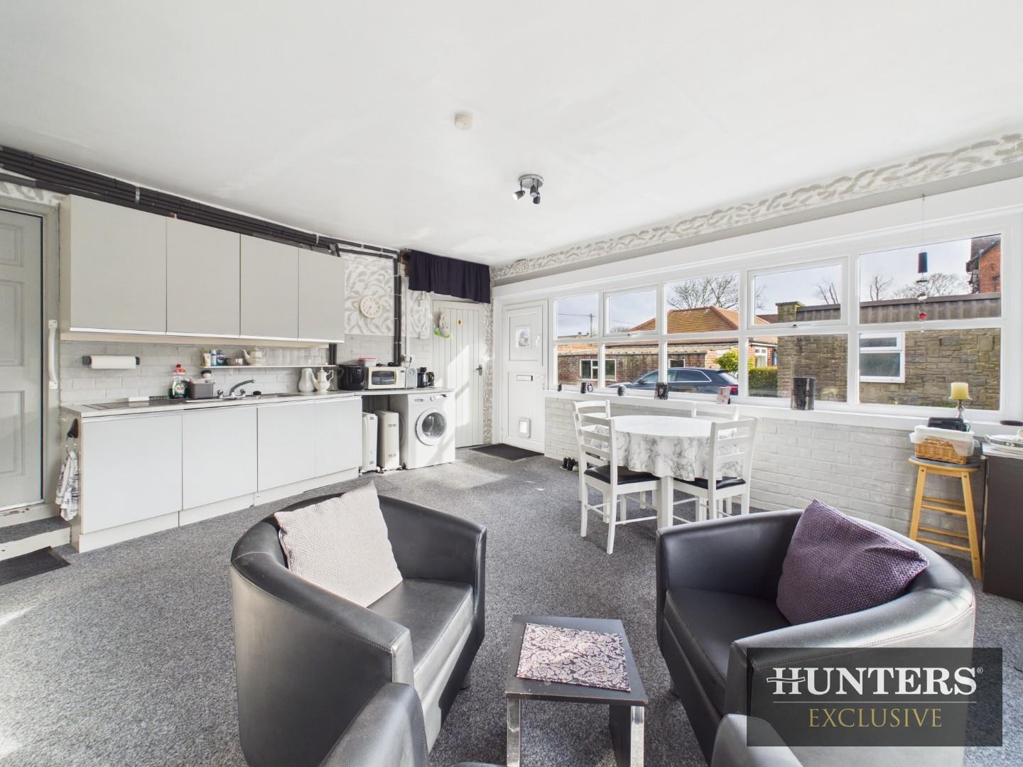 Southcliffe Drive, Primrose Valley, Filey image 23