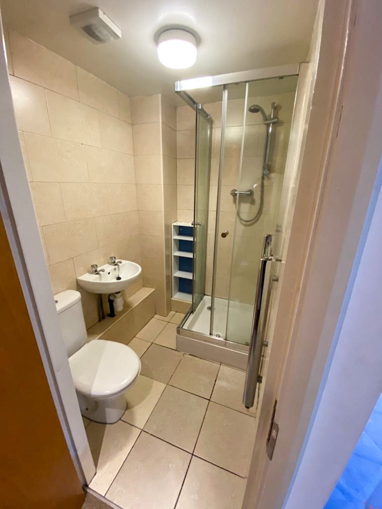 Studio 7 Filey Lane, Broomhall image 5