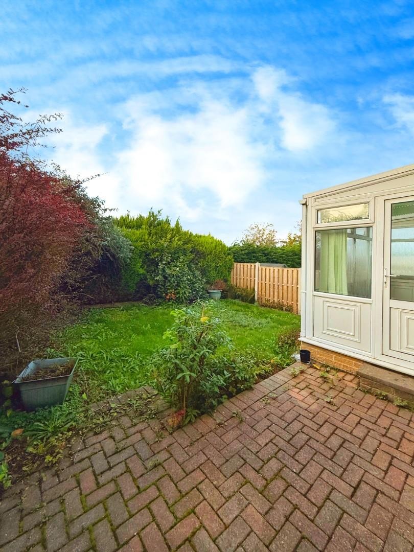 Byron Close, Dronfield, Sheffield, S18 1NG image 9