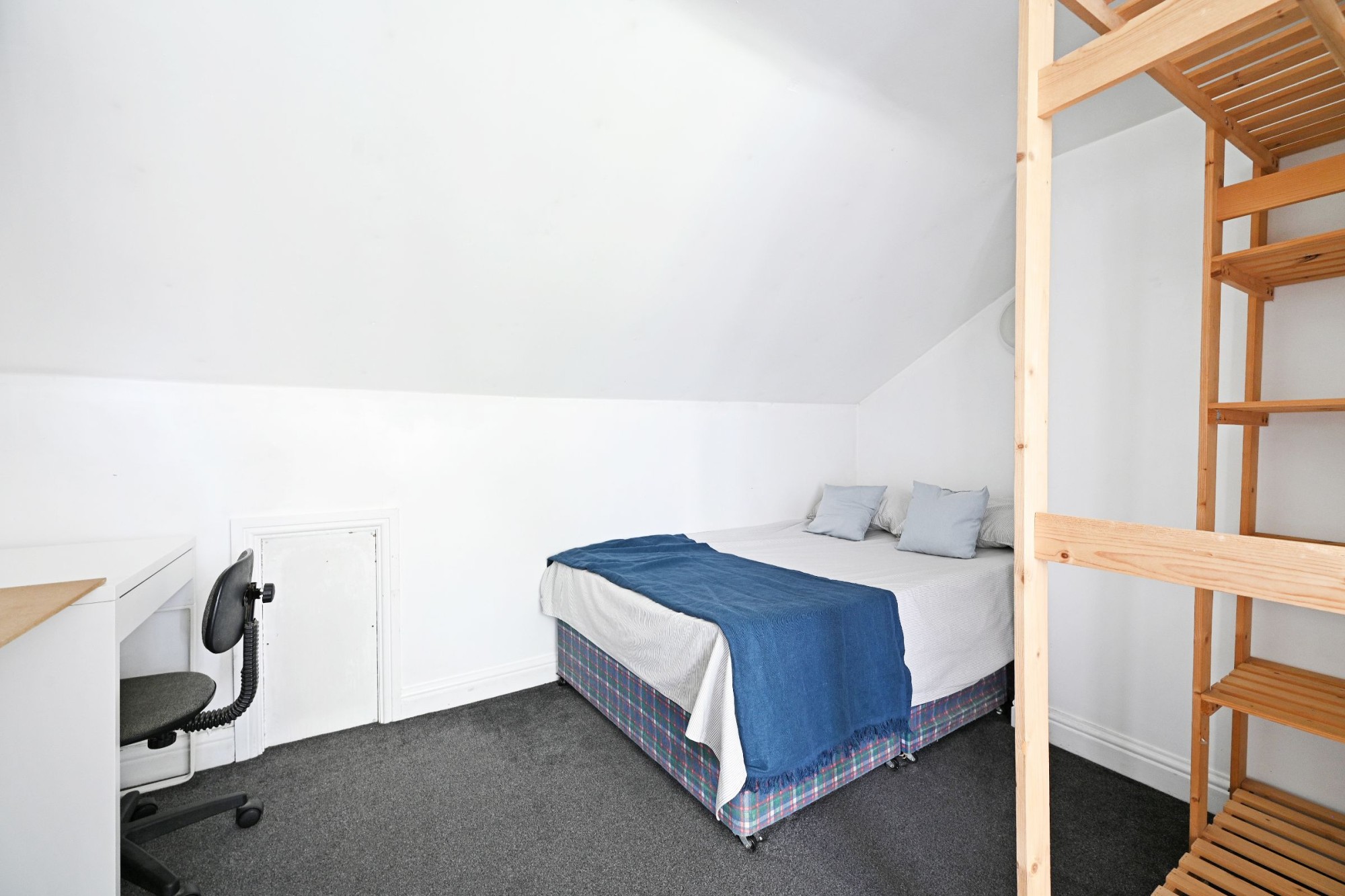 14 Clarke Street, Broomhall image 12