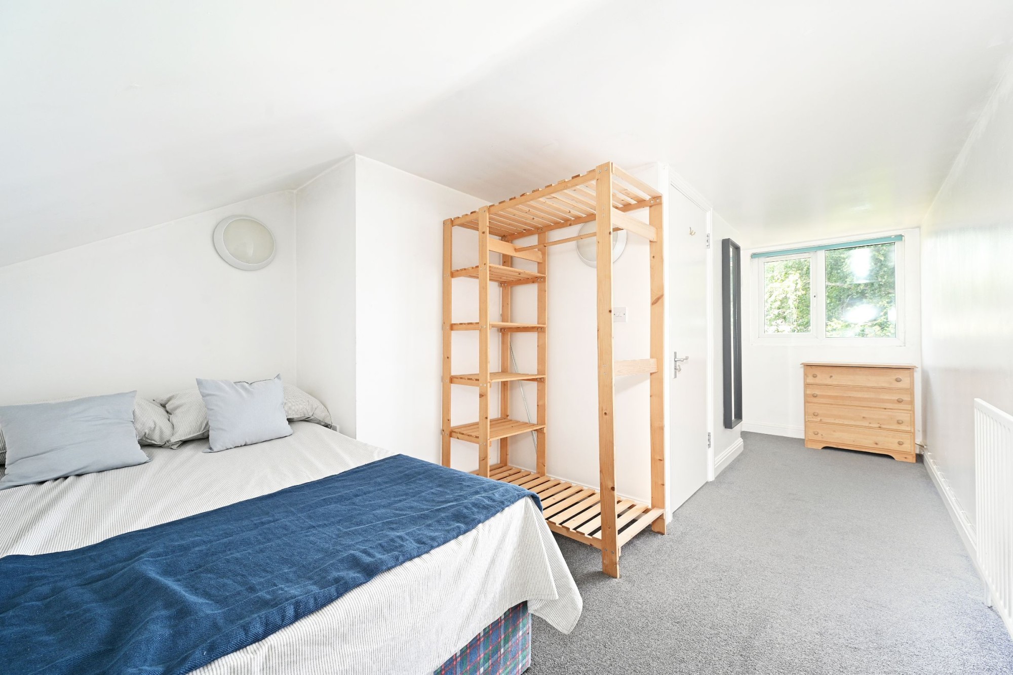 14 Clarke Street, Broomhall image 13