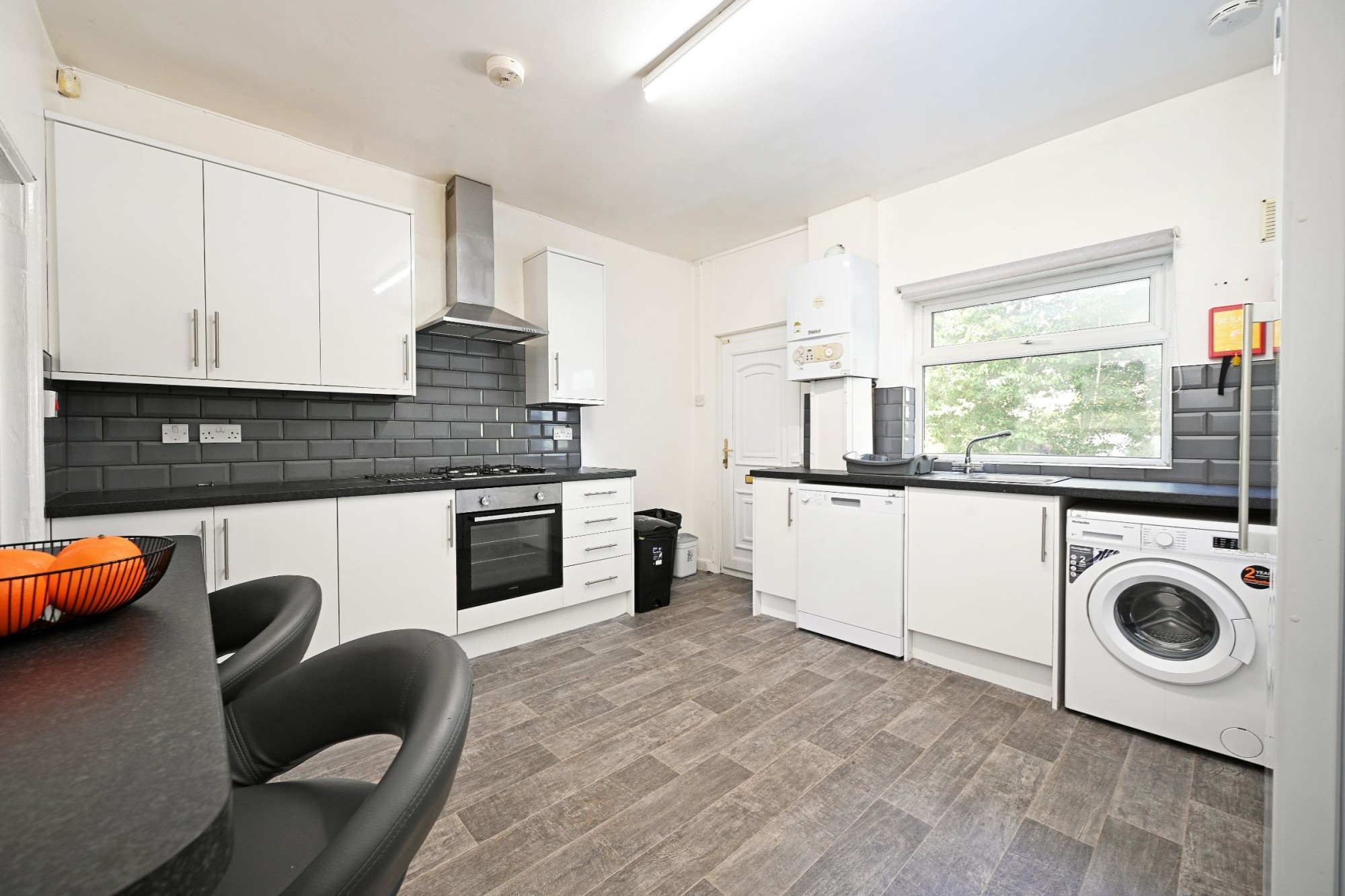 14 Clarke Street, Broomhall image 3