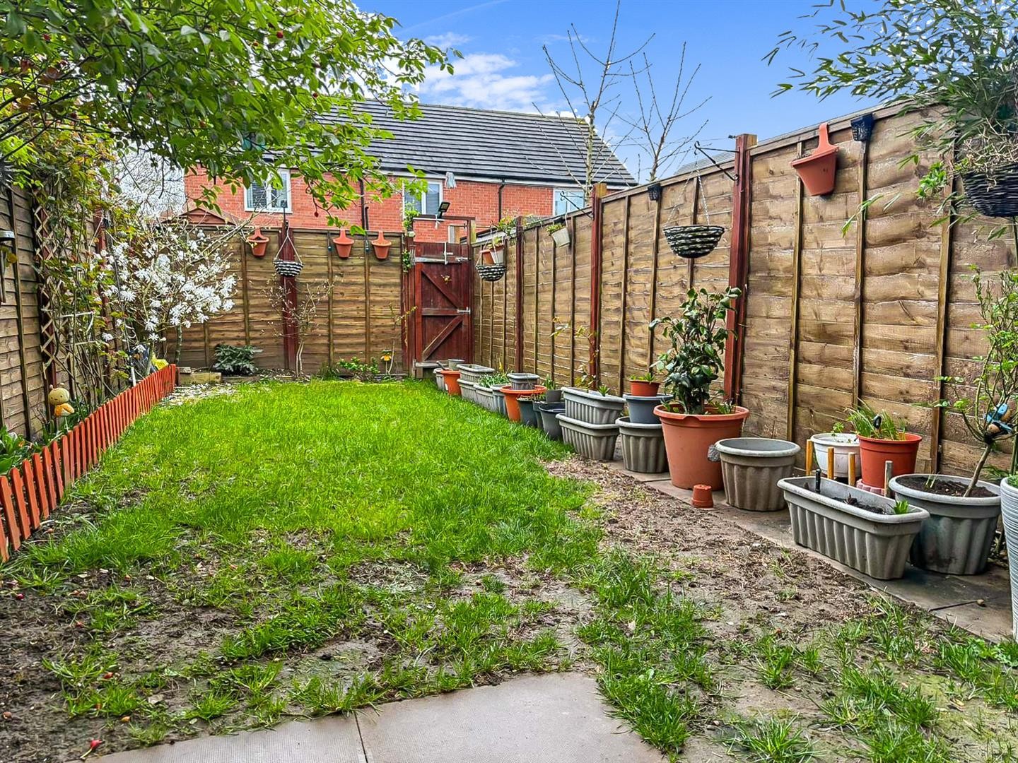 Owens Road, Paragon Park, Coventry *TWO DOUBLE BEDROOMS* image 4