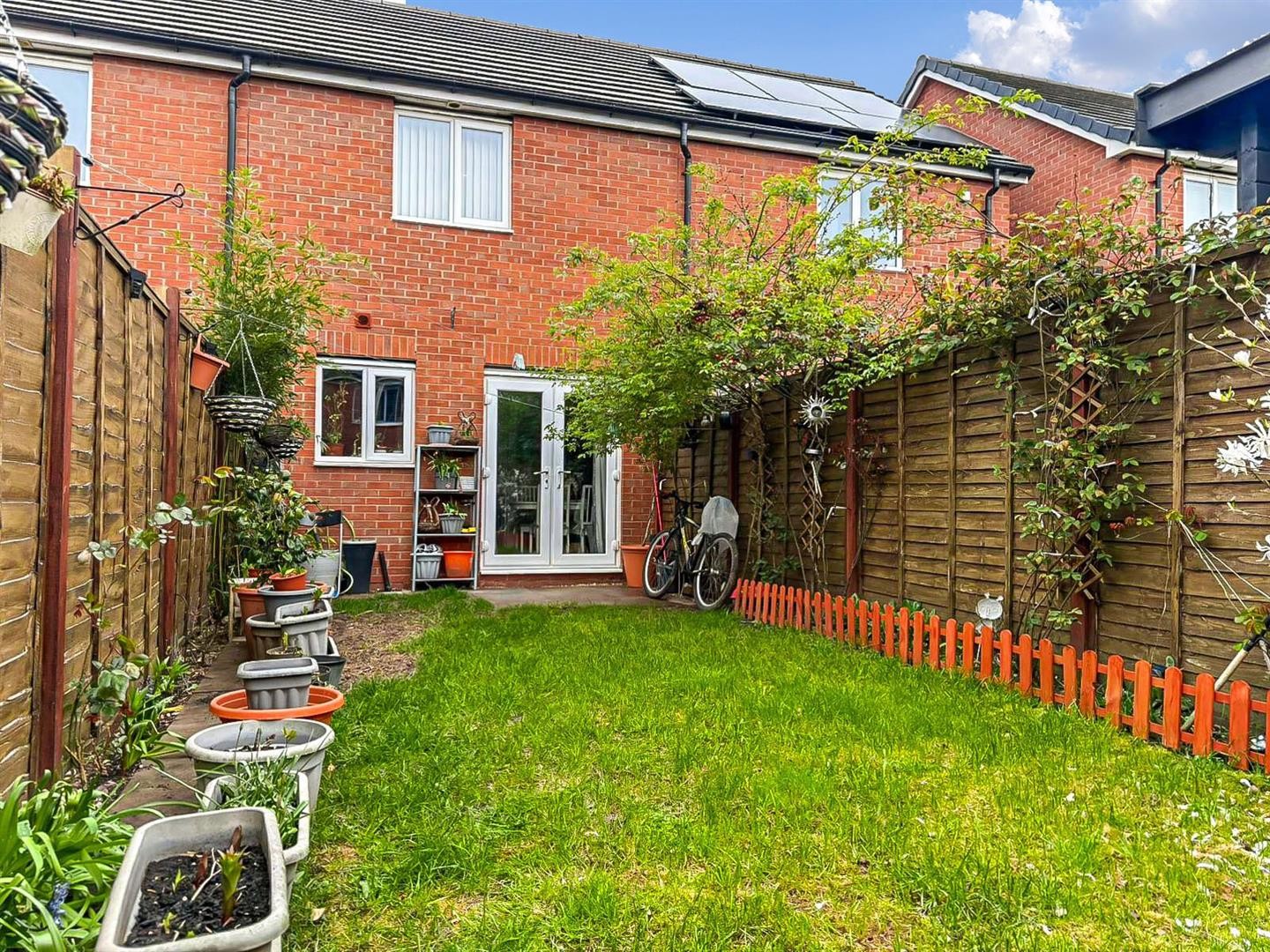 Owens Road, Paragon Park, Coventry *TWO DOUBLE BEDROOMS* image 7