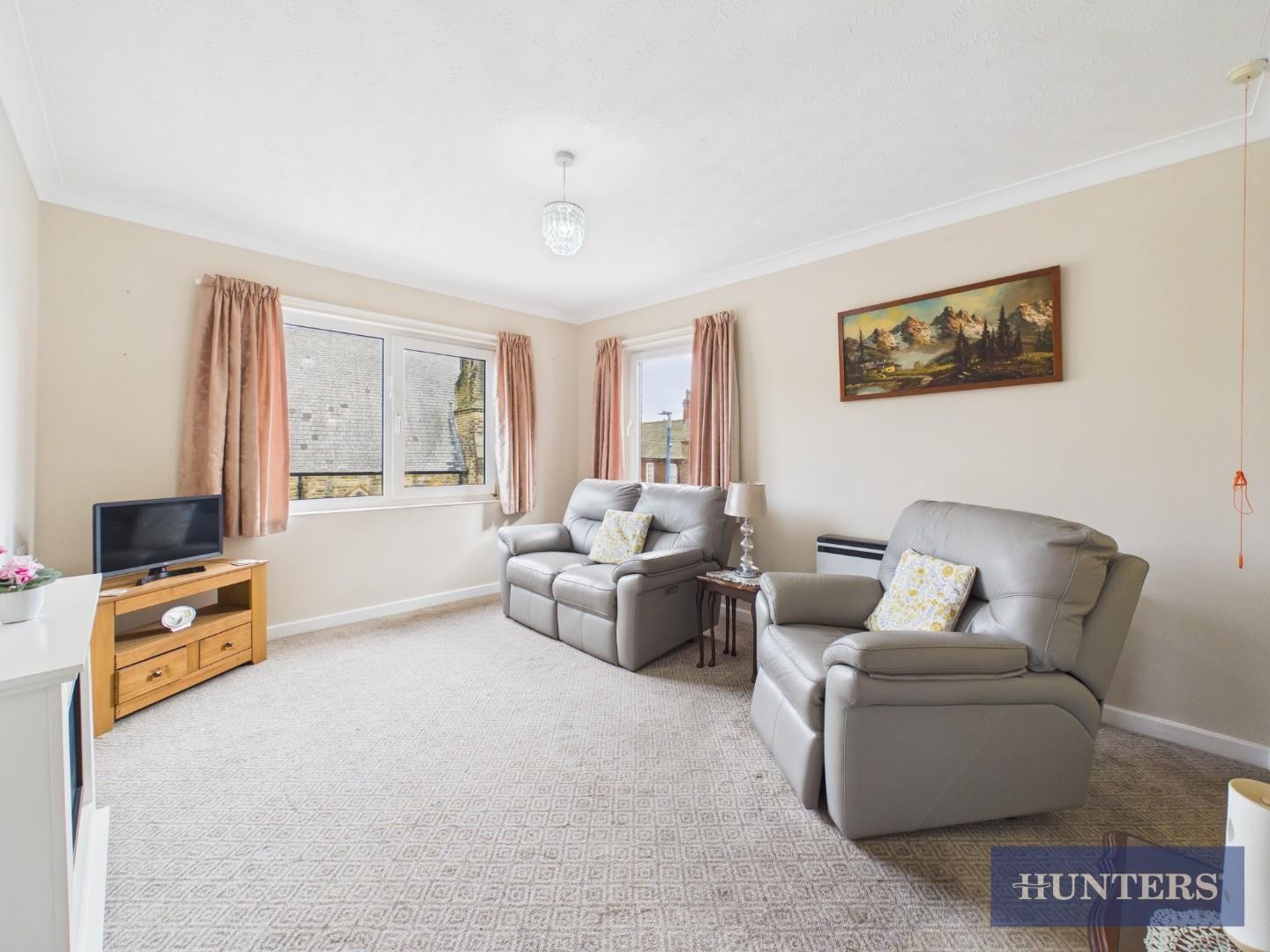 Chapel Court, West Avenue, Filey image 2