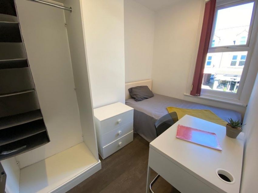 Flat 2 313a Ecclesall Road, Ecclesall image 9