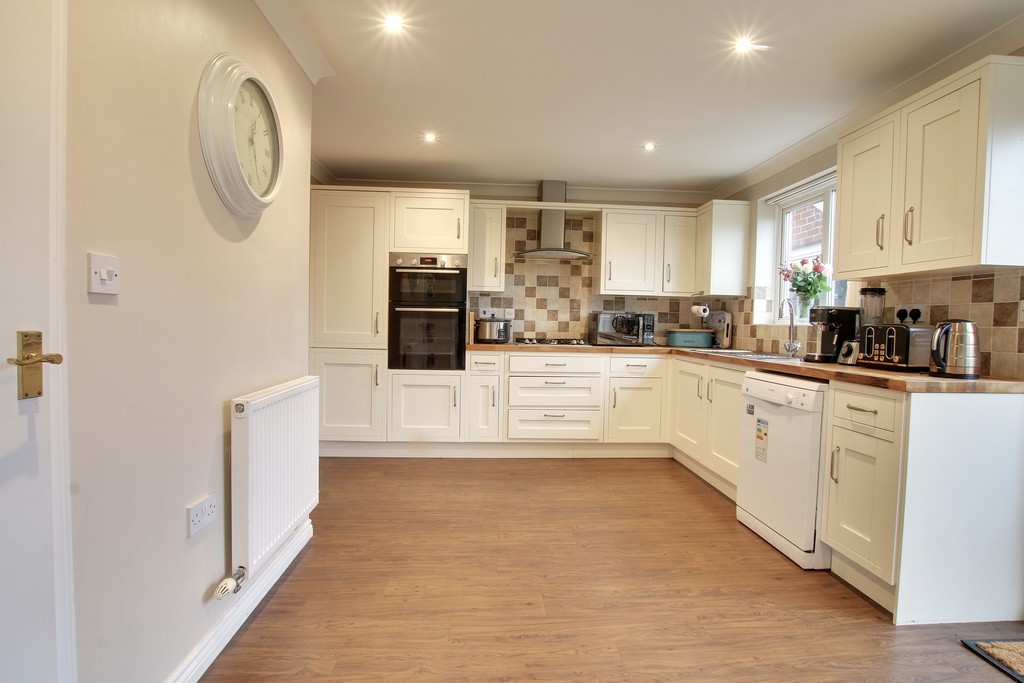 Farriers Gate, Chatteris image 2