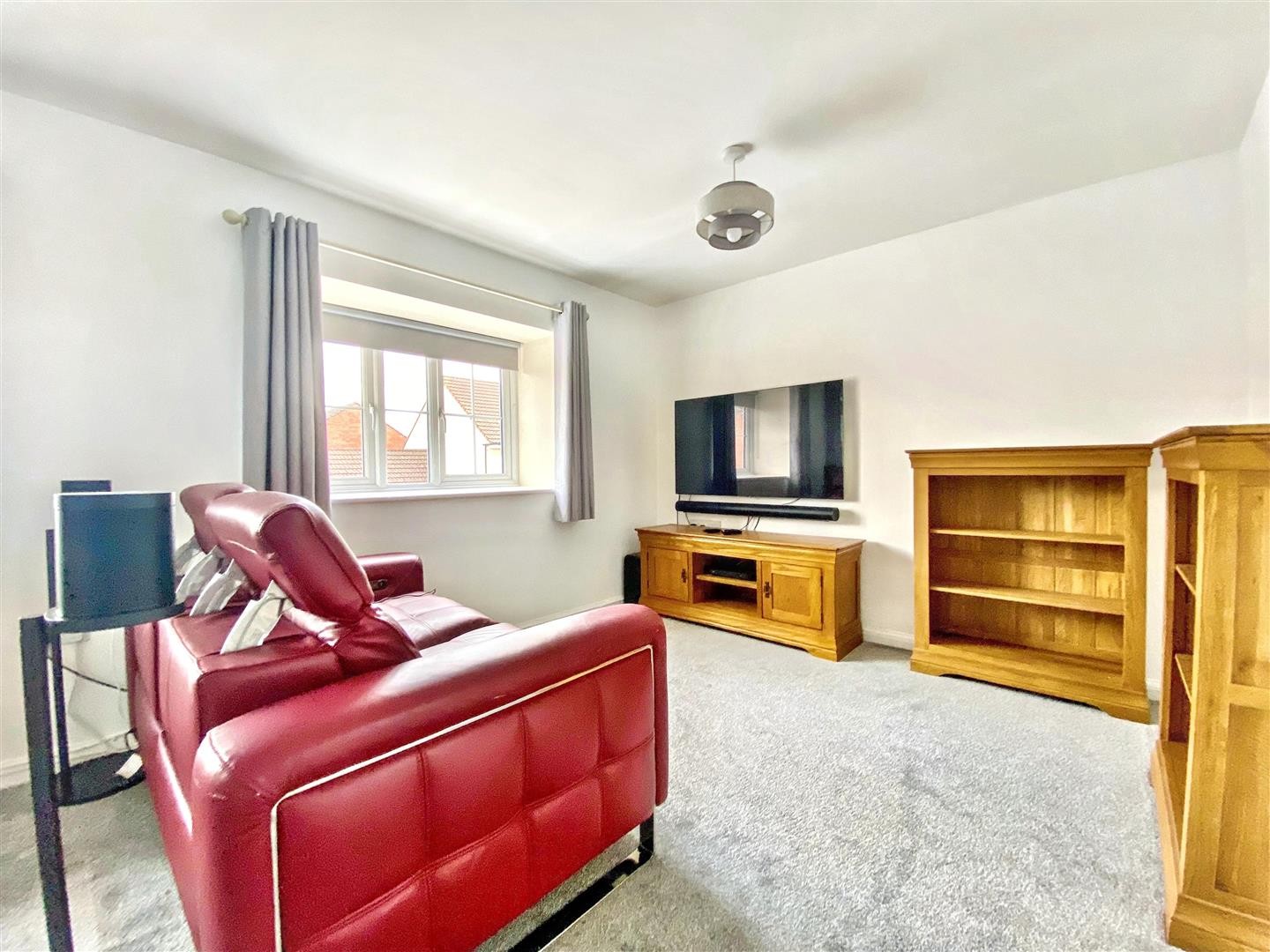 Catherine Place, Longford image 3