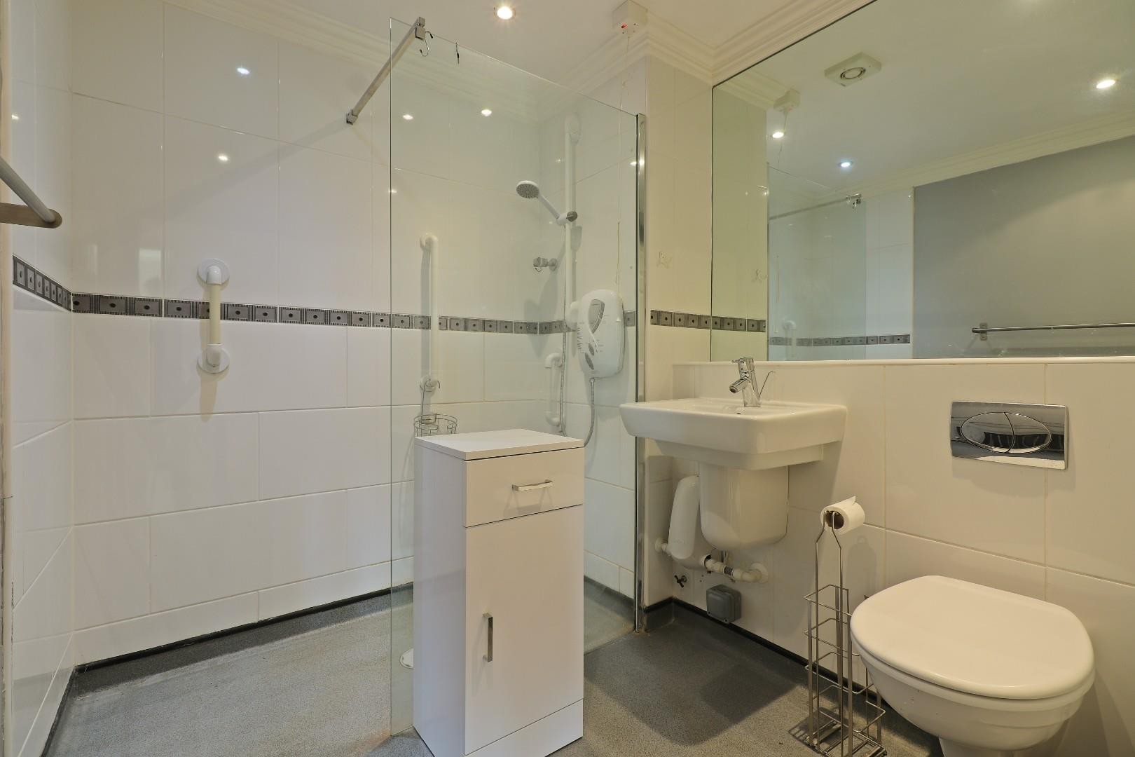 Northfield Court, Crookes, Sheffield image 11