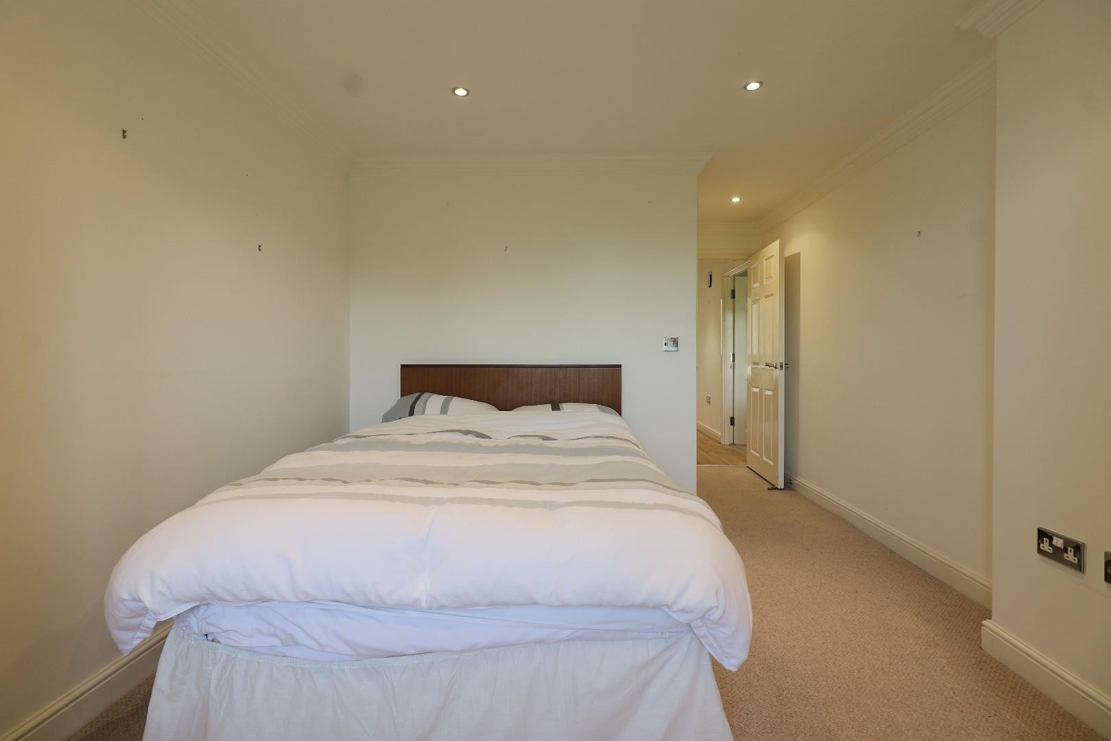 Northfield Court, Crookes, Sheffield image 13