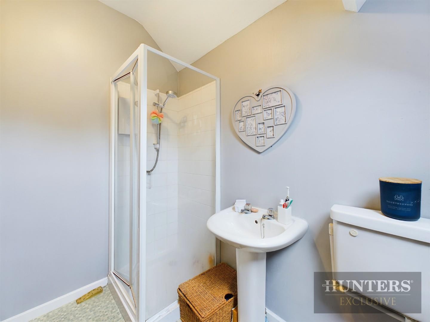 Scalby Road, Scarborough image 36