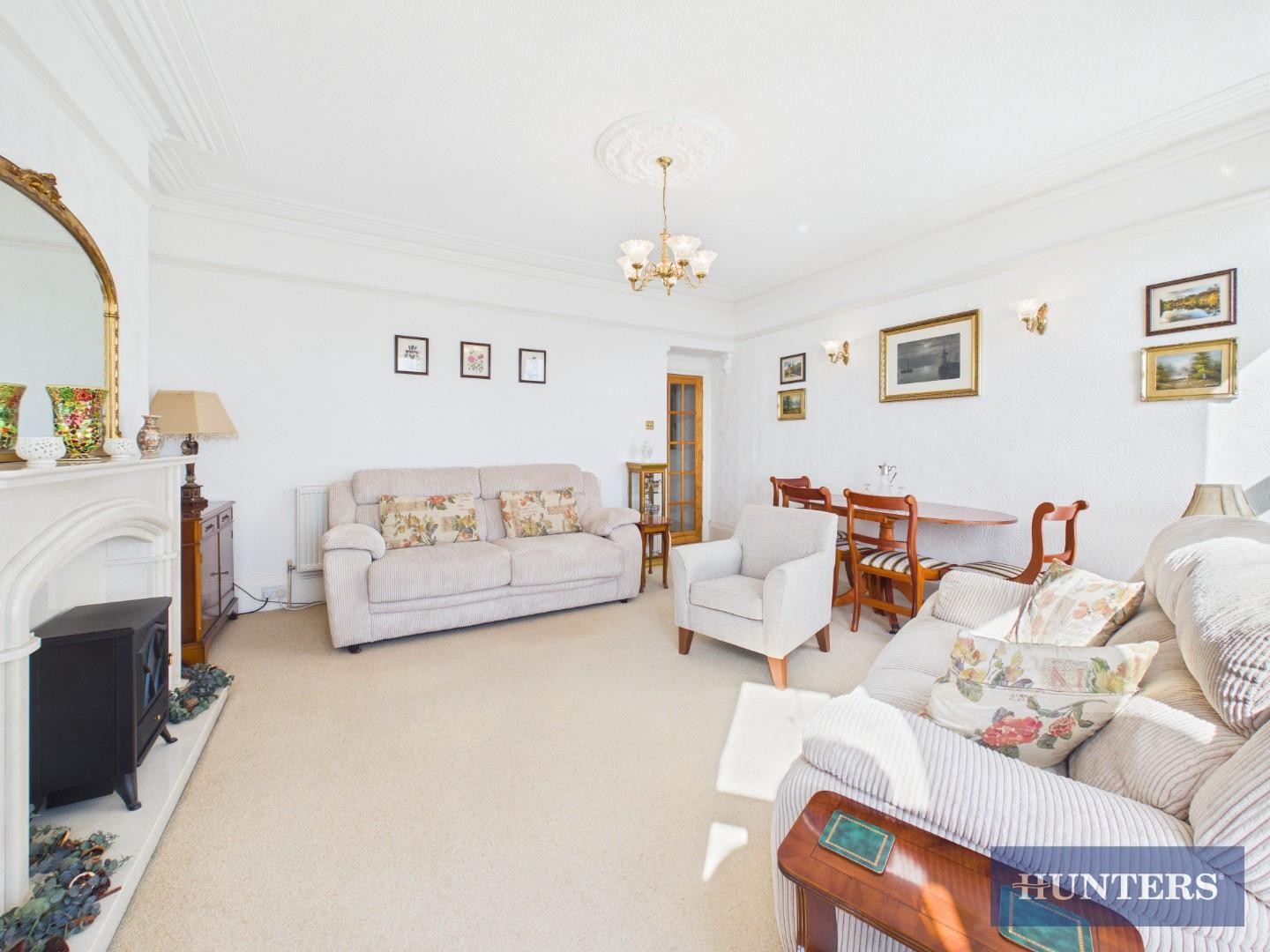 The Crescent, Filey image 6