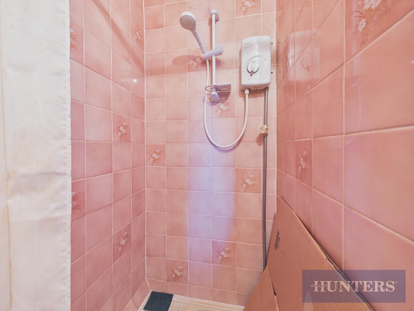 Dean Road, Scarborough image 22