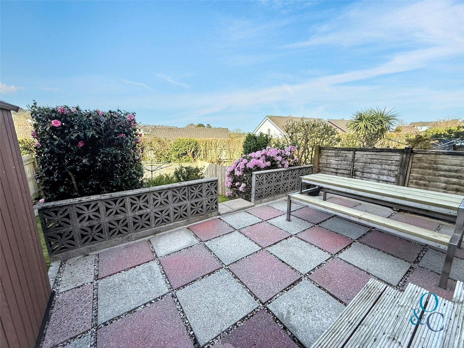 Manor View, Par image 2