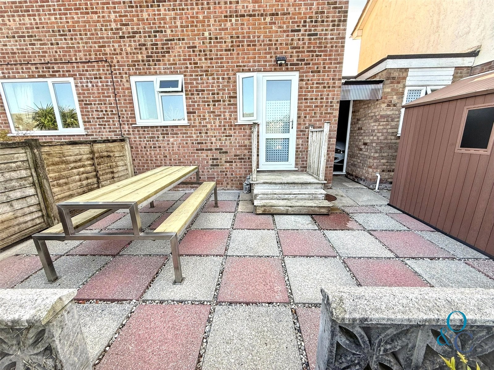 Manor View, Par image 3