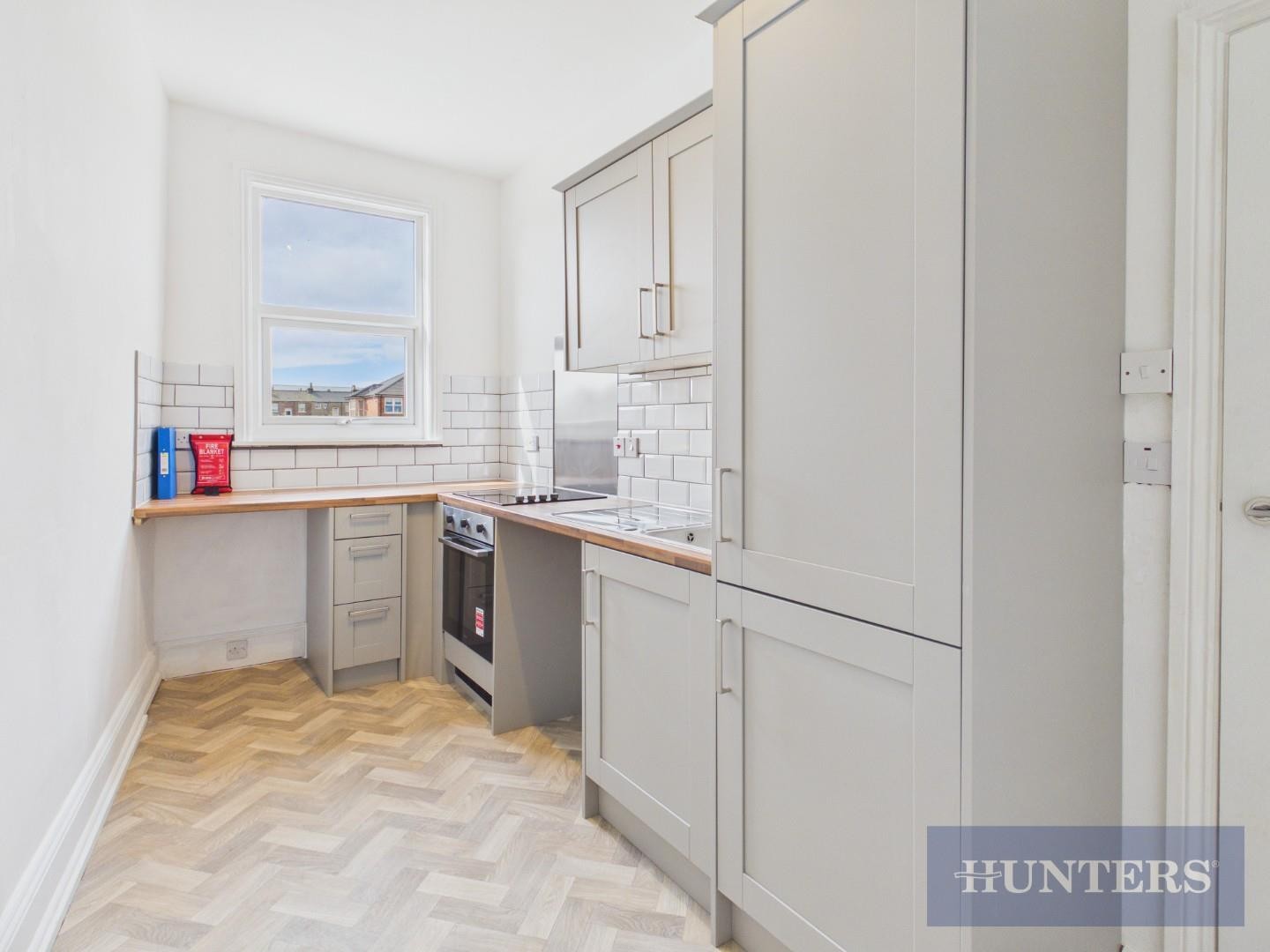 Dean Road, Scarborough image 2