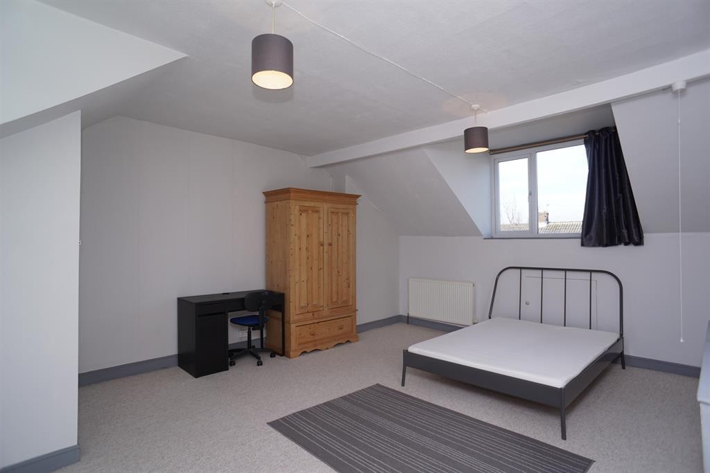 Tadcaster Road, Woodseats, Sheffield, S8 image 8