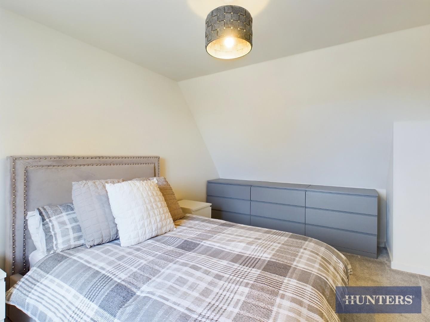 Shield Way, Eastfield, Scarborough image 12